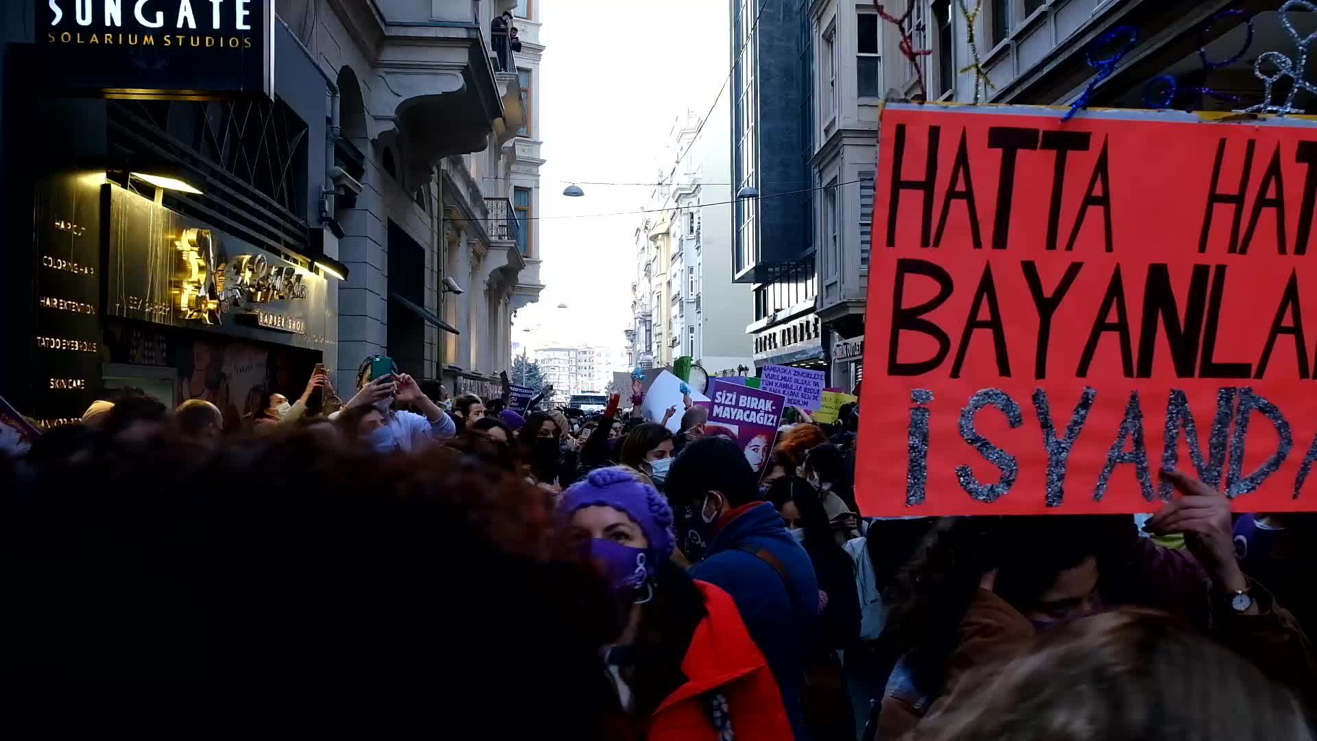 March on International Day of Womens in Istanbul