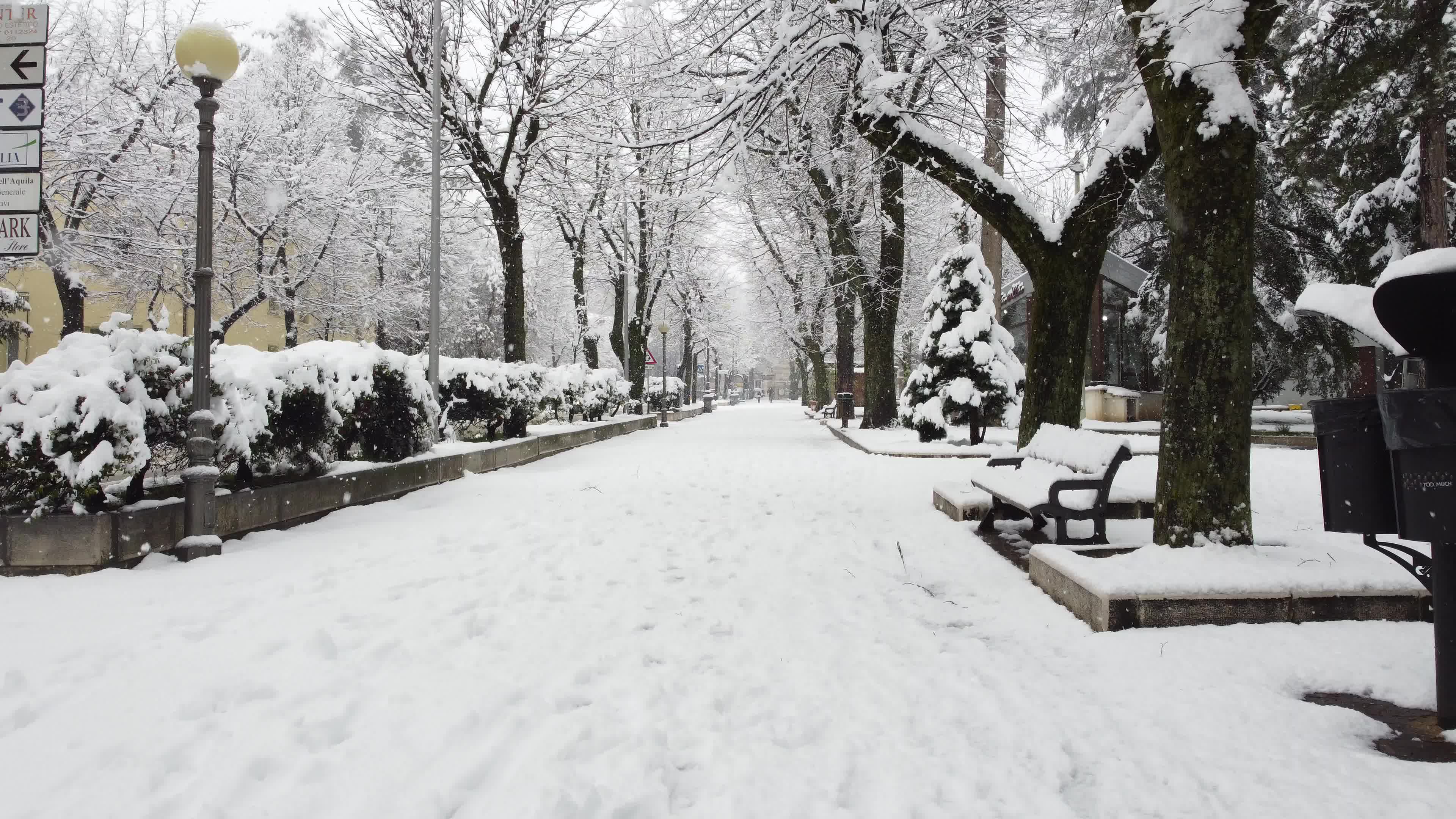 Heavy snowfall in L'Aquila