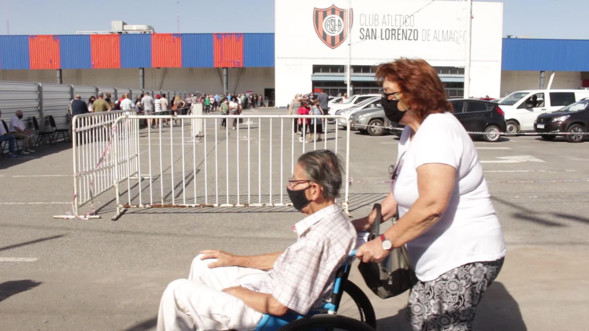 COVID Vaccination of the elderly in Argentina