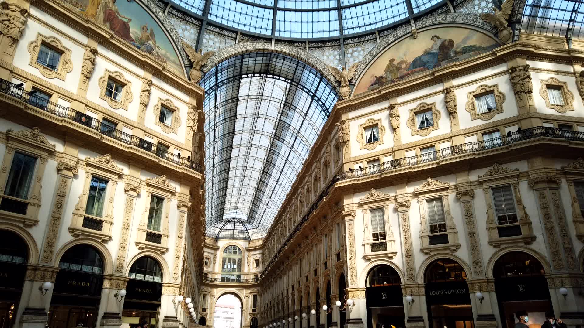 Time-lapse of Milan
