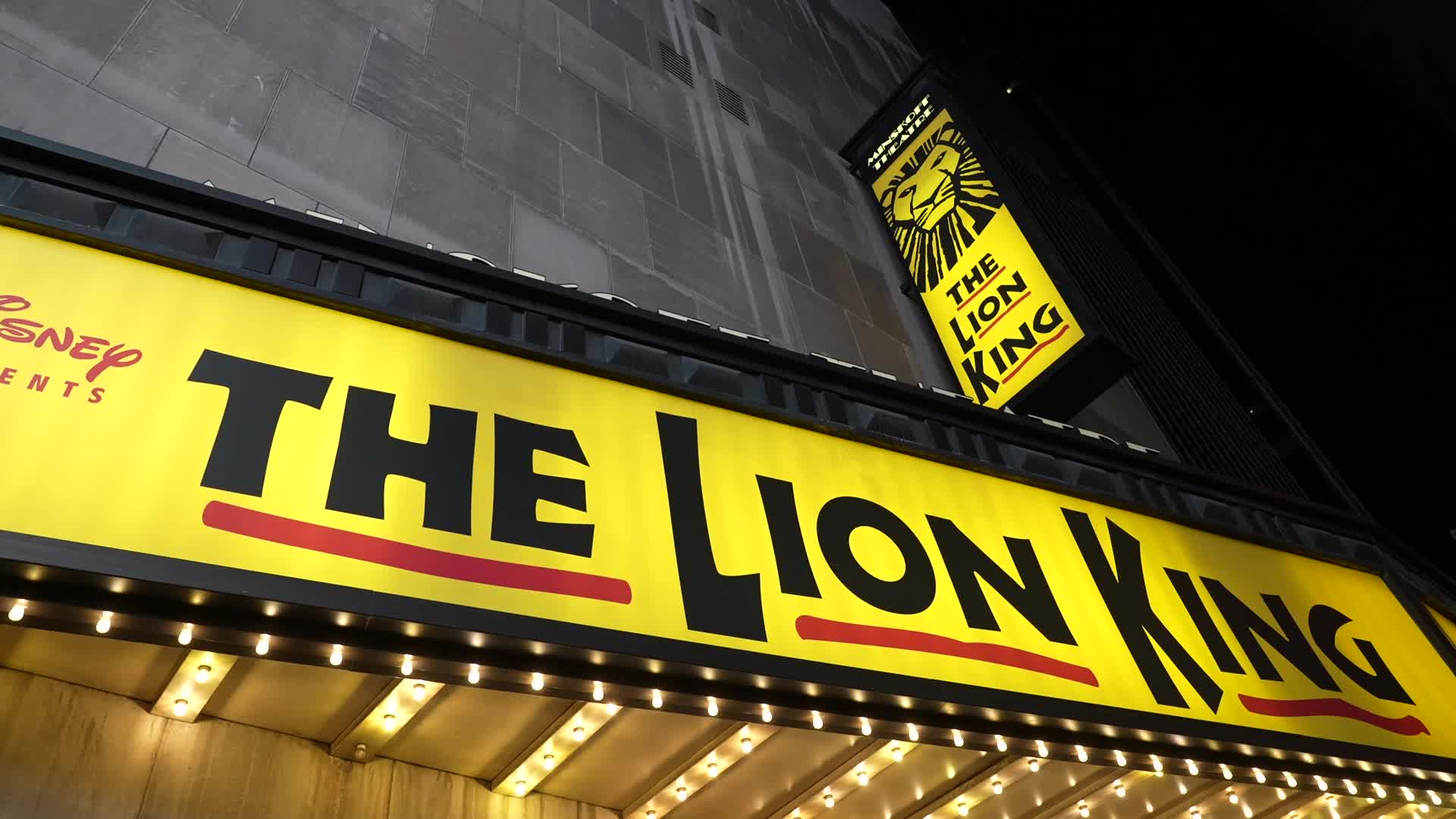New York aims to reopen Broadwaywith extensive Covid testing
