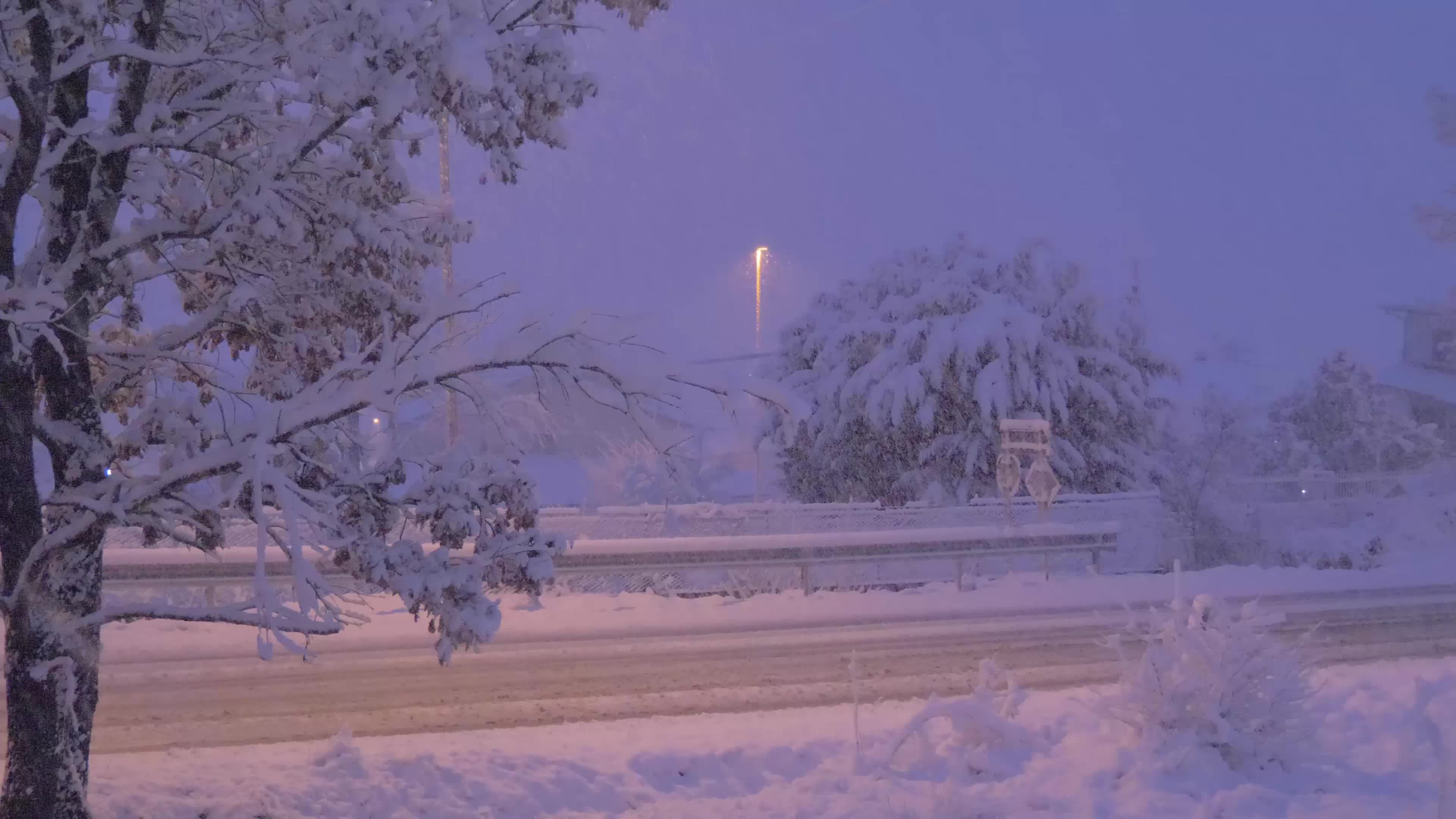 Heavy snowfall in L'Aquila caused traffic chaos