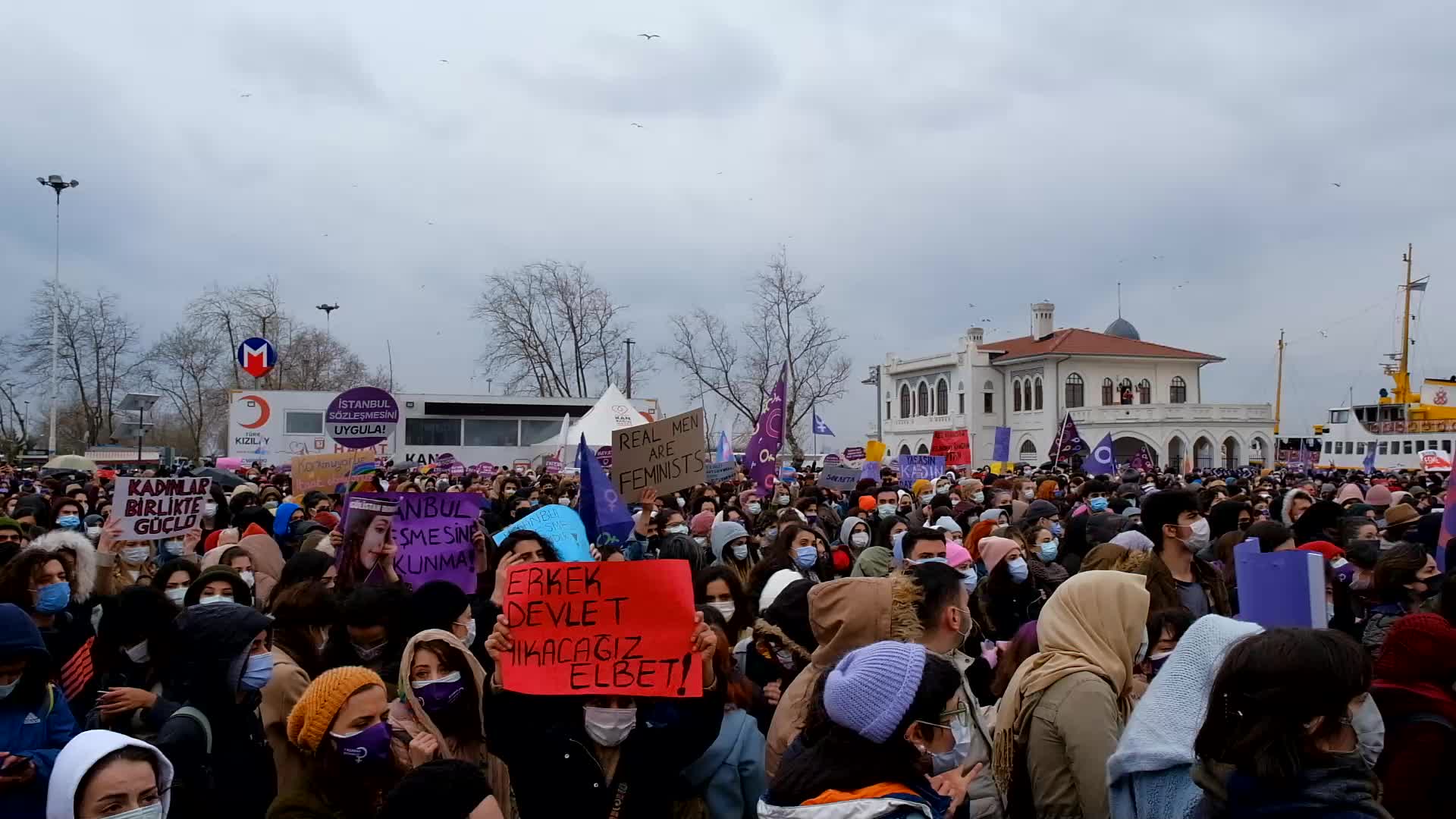 Hundreds of women protest Turkey's withdrawal from Istanbul Convention