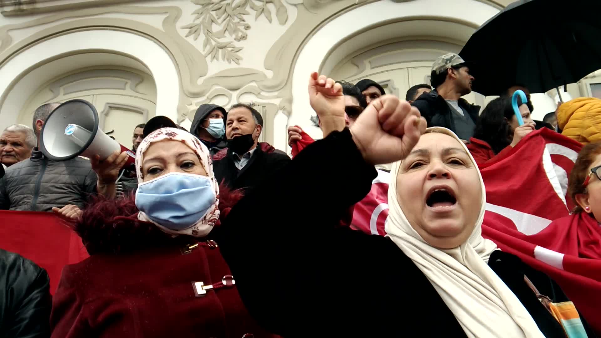 Protest Demanding THe Dissolution Of TUnisian Parliament