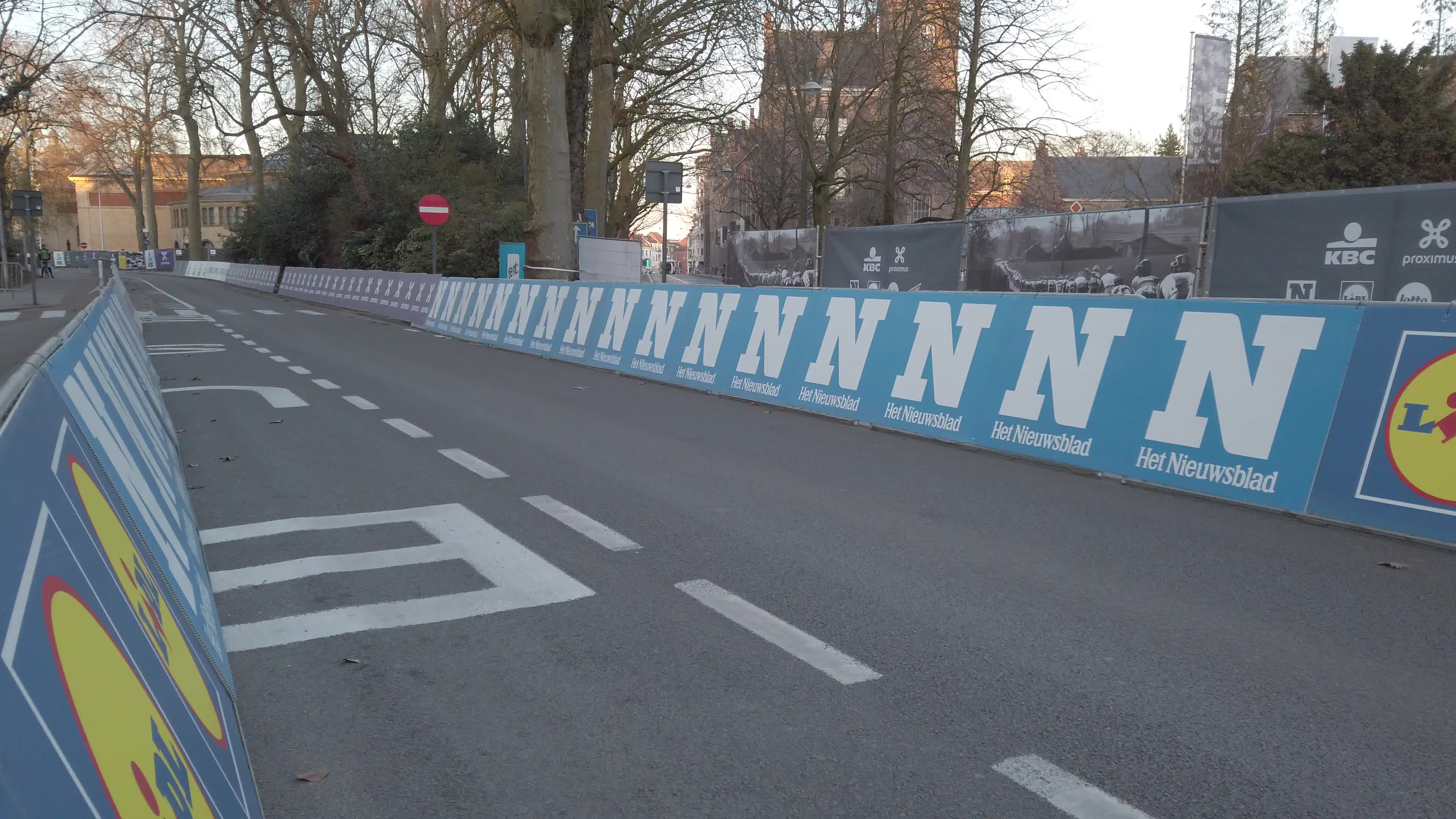 Cycling Flanders Classics race starts with the Omloop Het Nieuwsblad