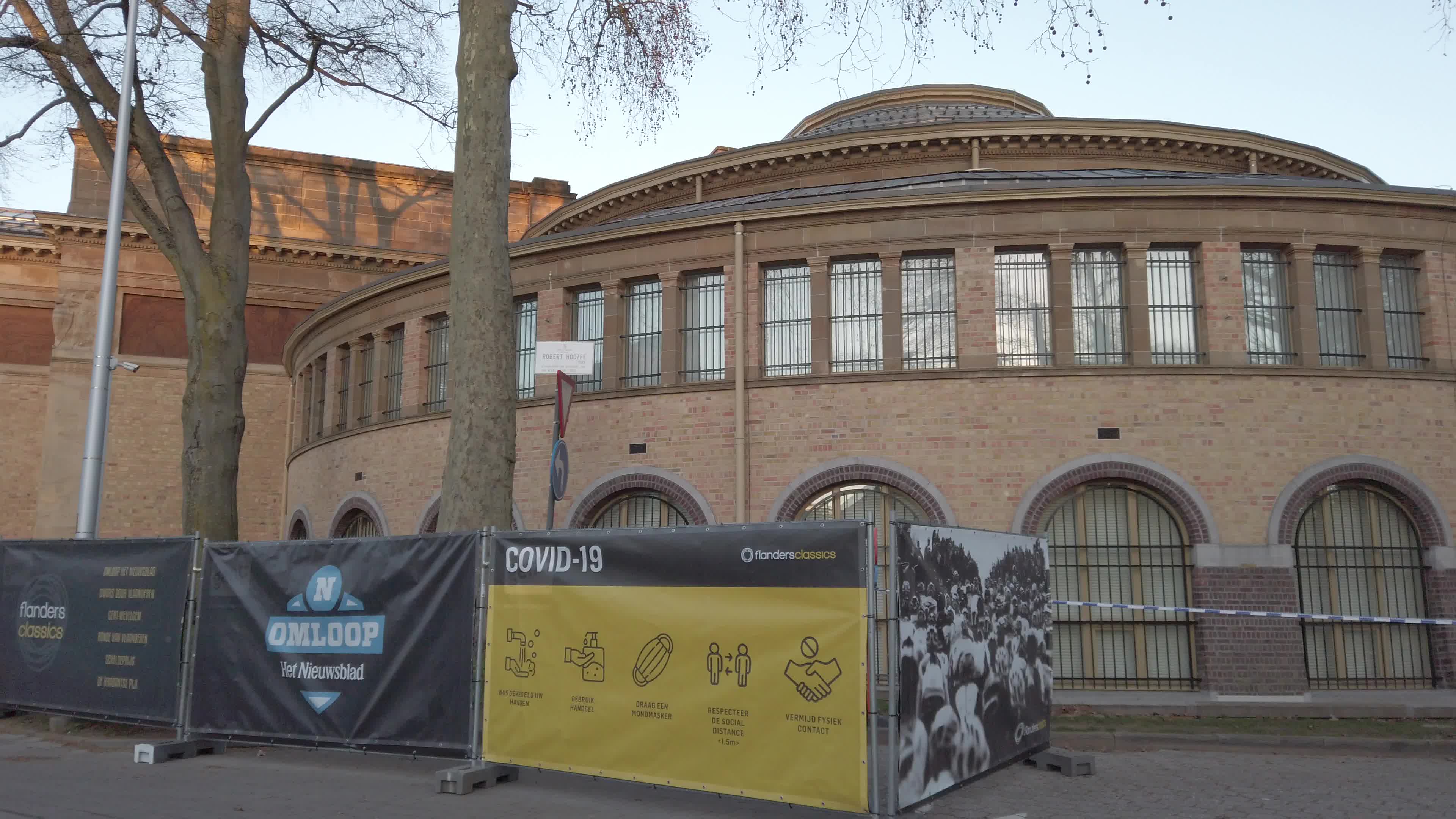 Cycling Flanders Classics race starts with the Omloop Het Nieuwsblad