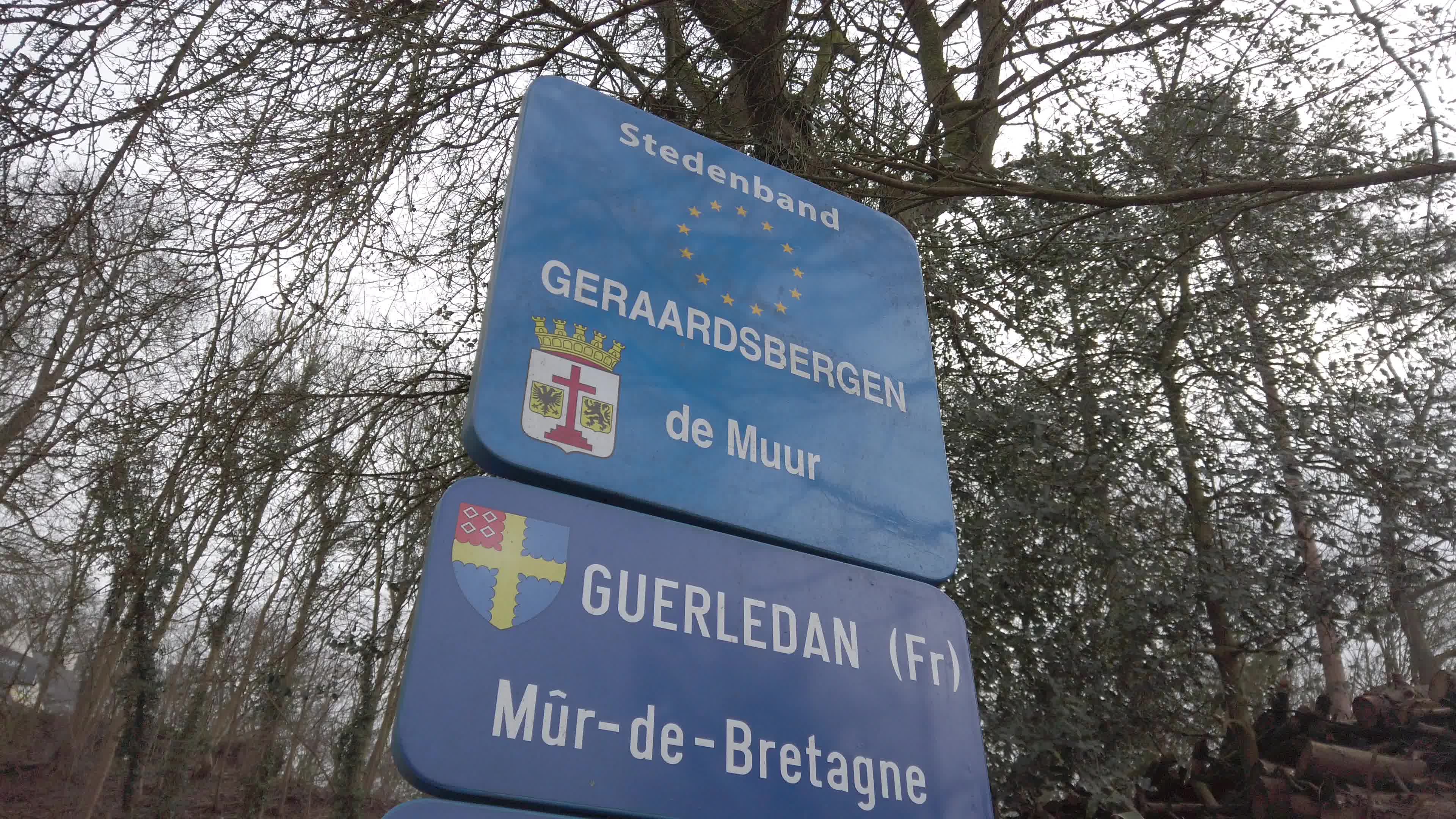 Cycling Flanders Classics race starts with the Omloop Het Nieuwsblad