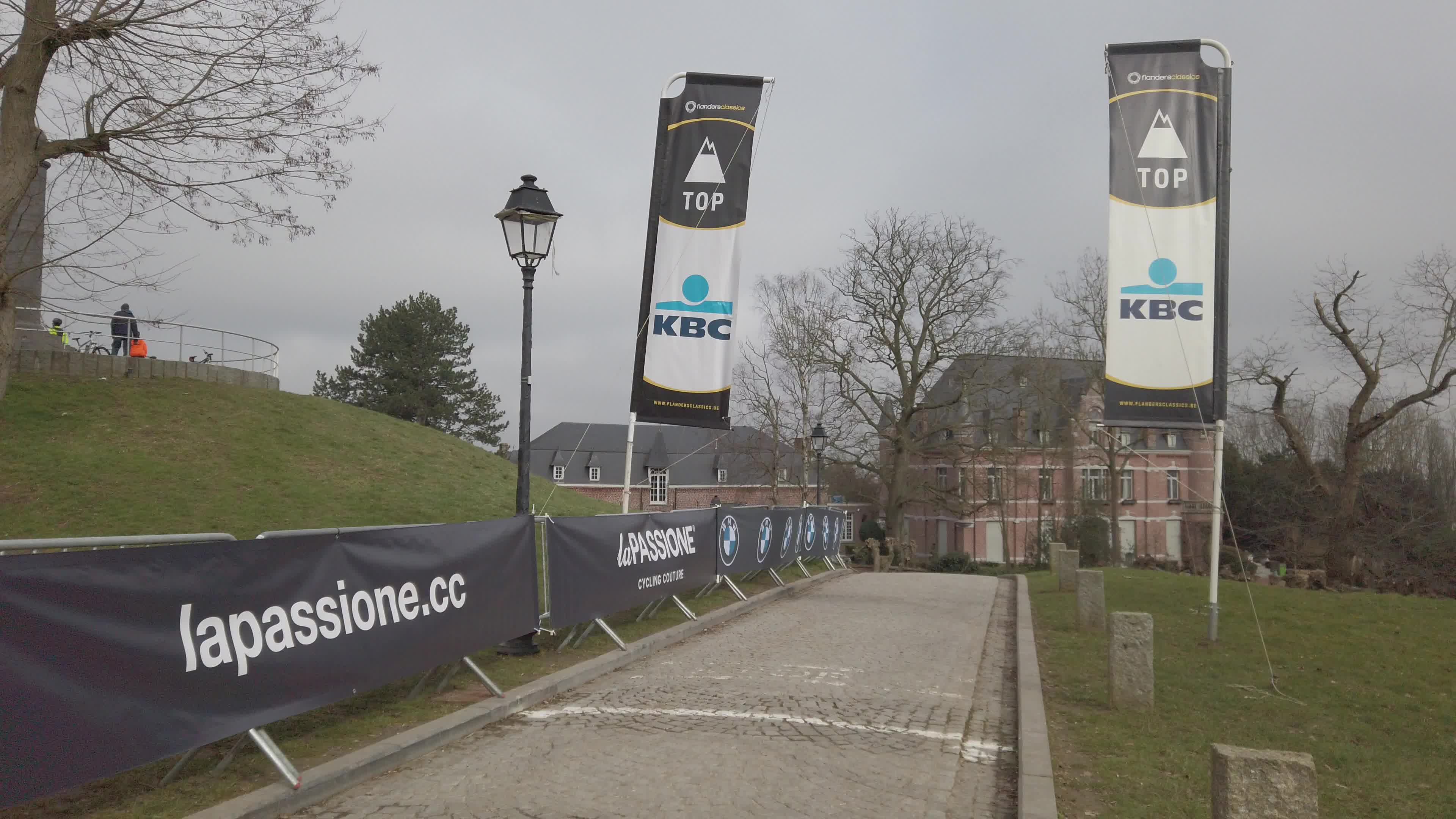 Cycling Flanders Classics race starts with the Omloop Het Nieuwsblad