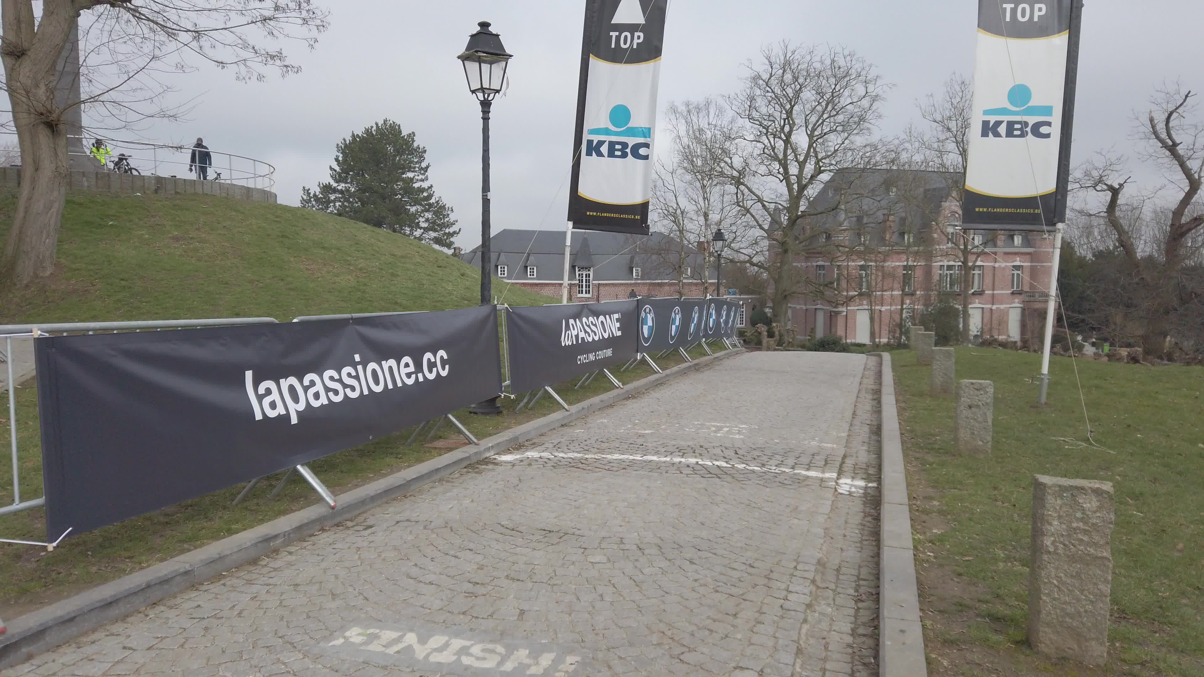 Cycling Flanders Classics race starts with the Omloop Het Nieuwsblad