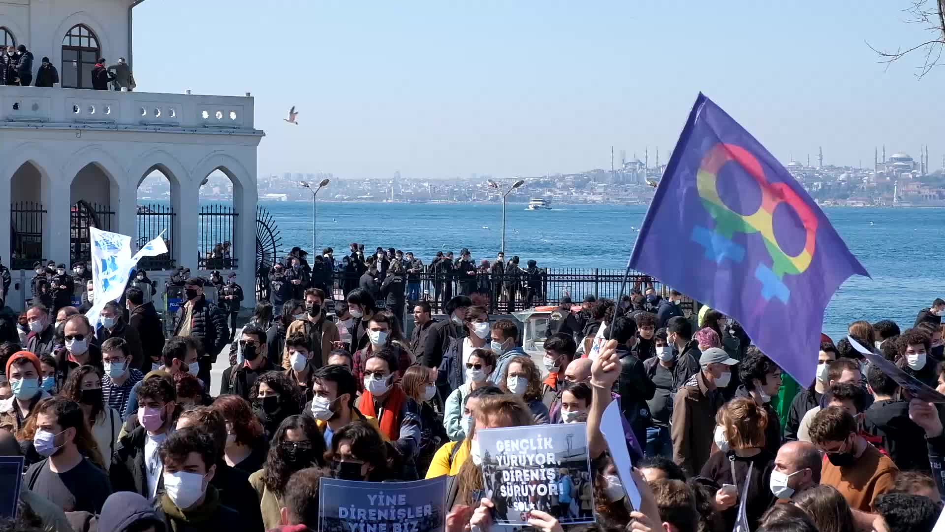 Students demonstrate against the direct appointment Bogazici university's new rector