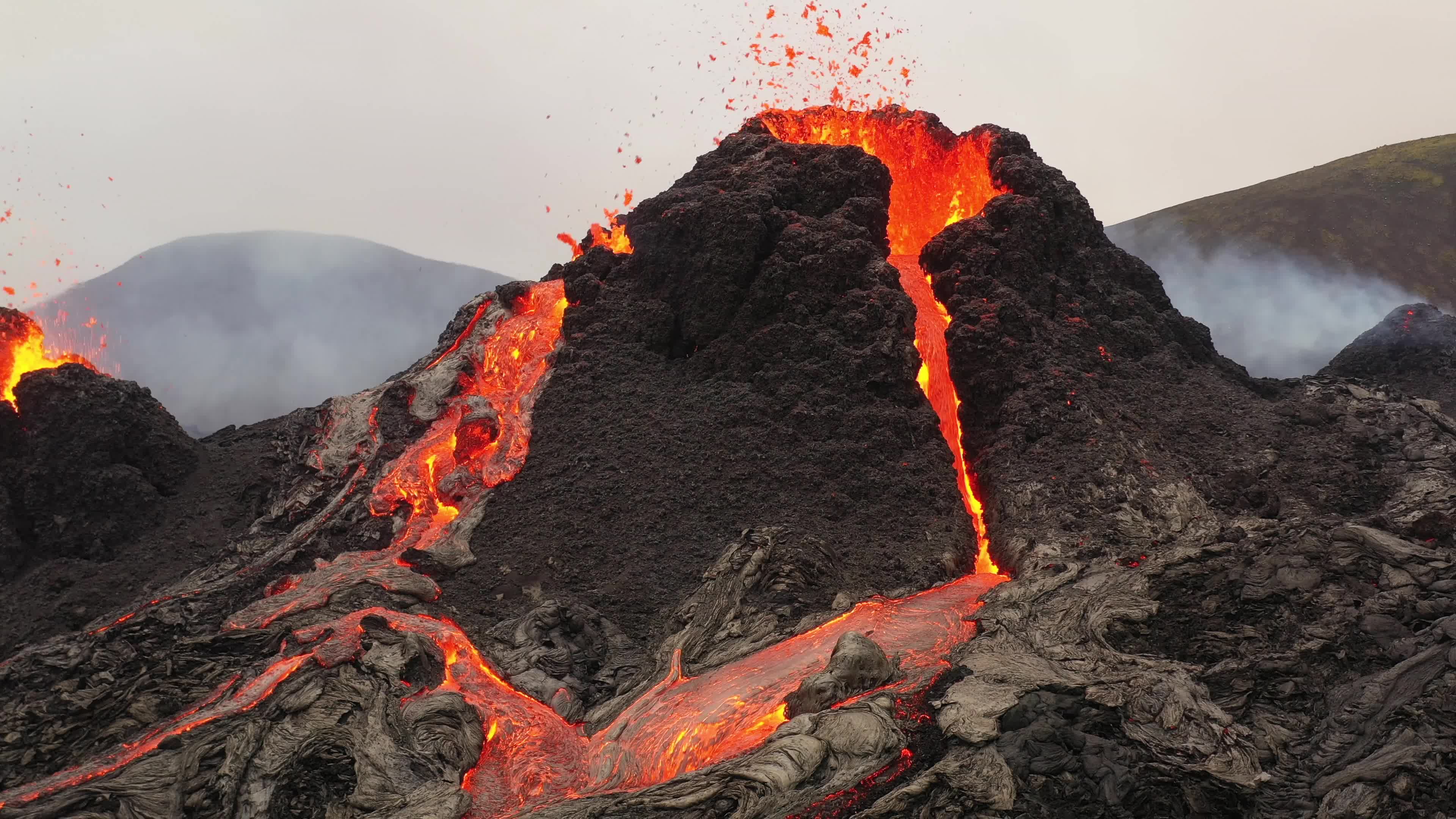 Geldingadalur volcano eruption Iceland
