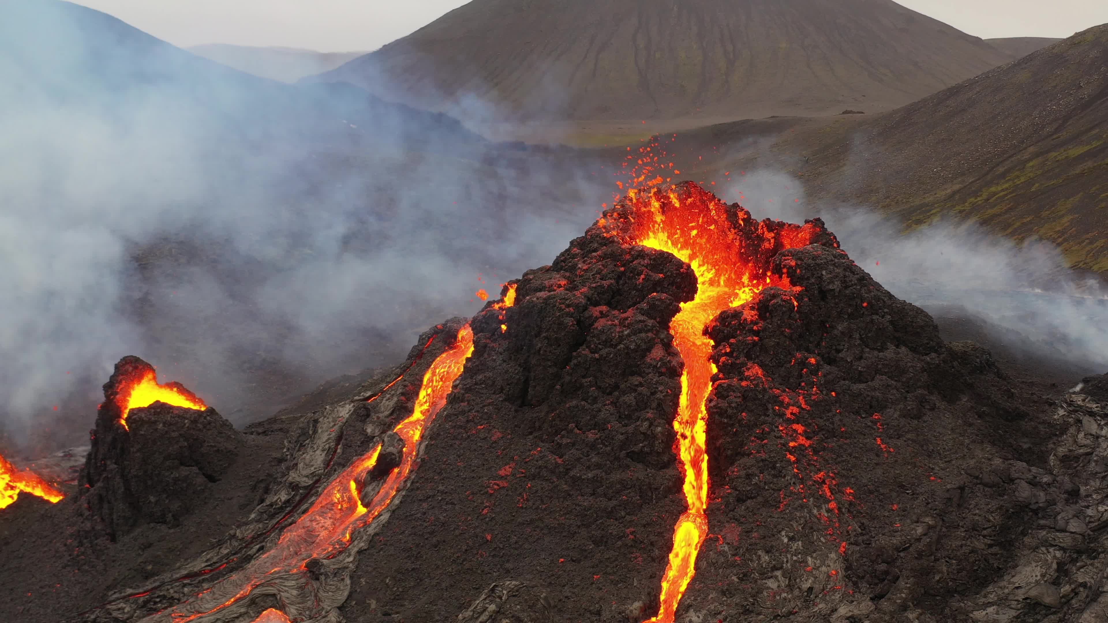 Geldingadalur volcano eruption Iceland
