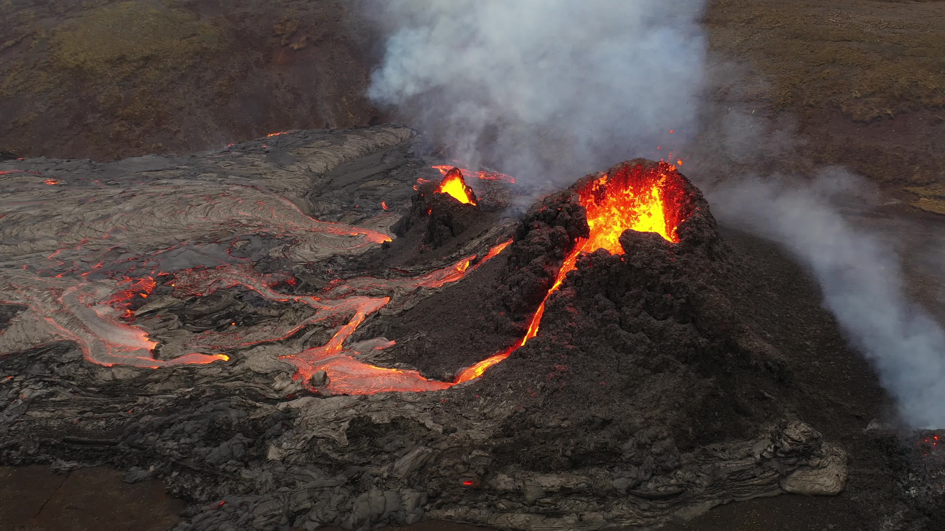Geldingadalur volcano eruption Iceland