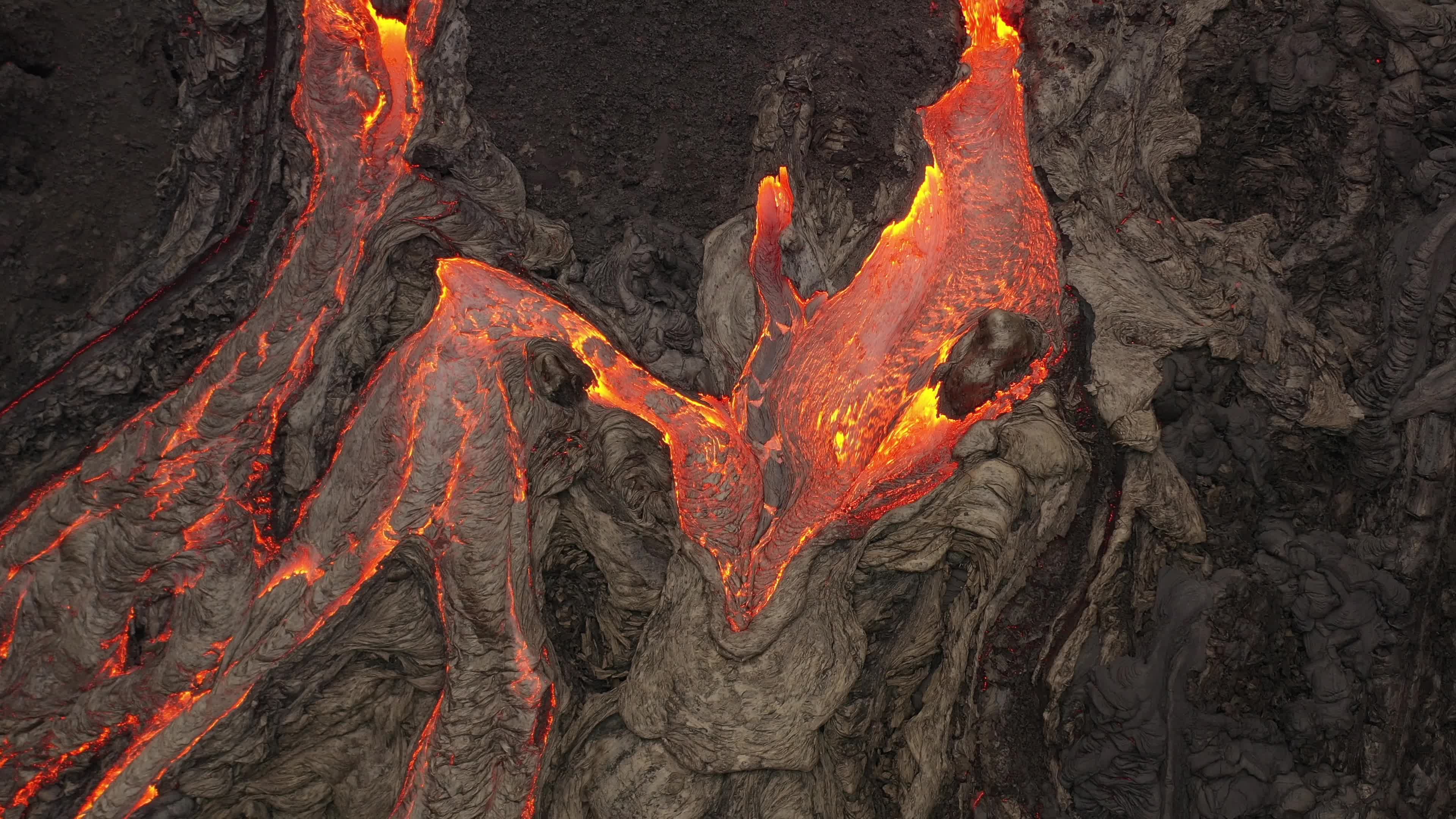 Geldingadalur volcano eruption Iceland