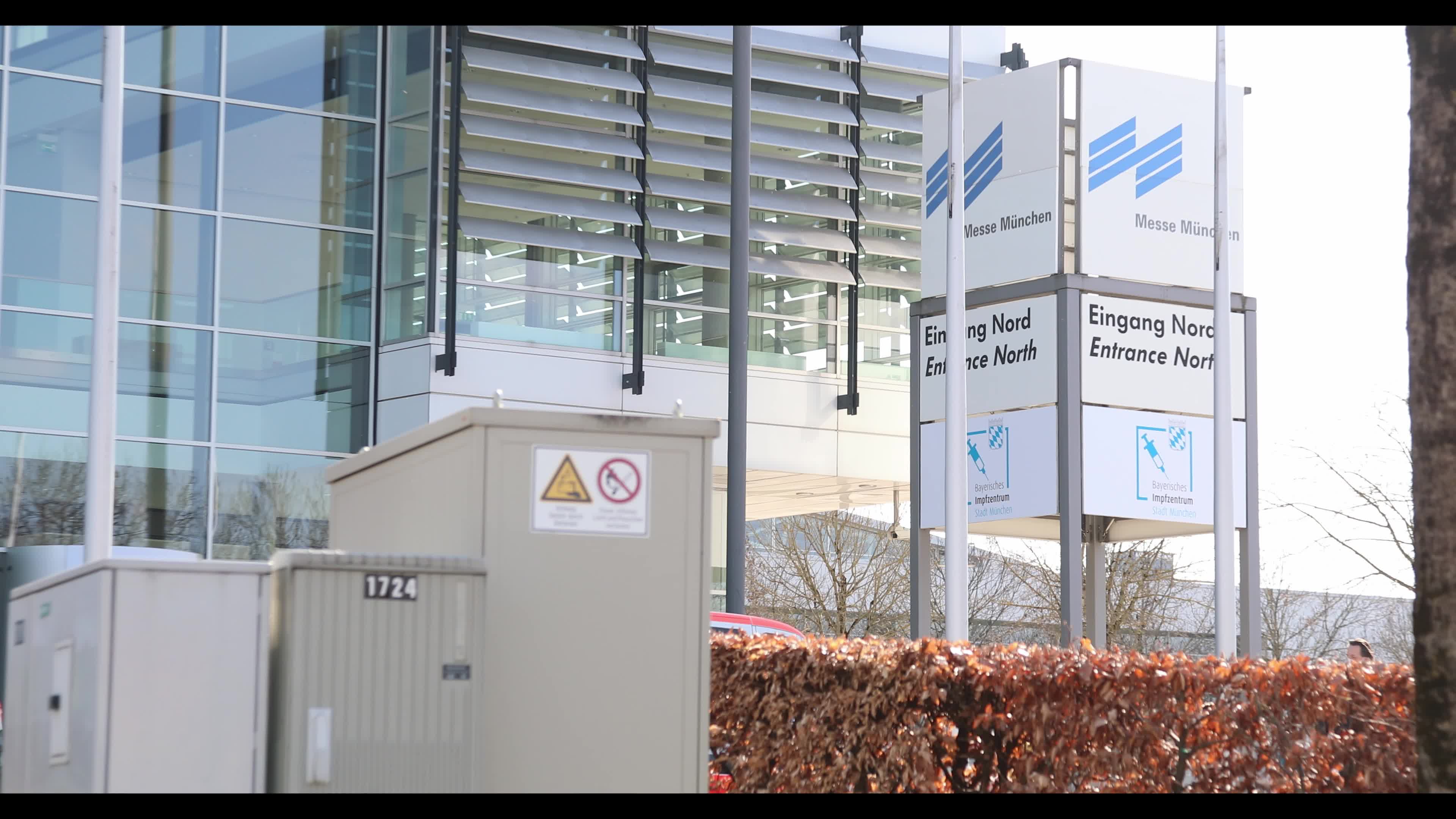 Berlin halts AstraZeneca vaccines for under 60s