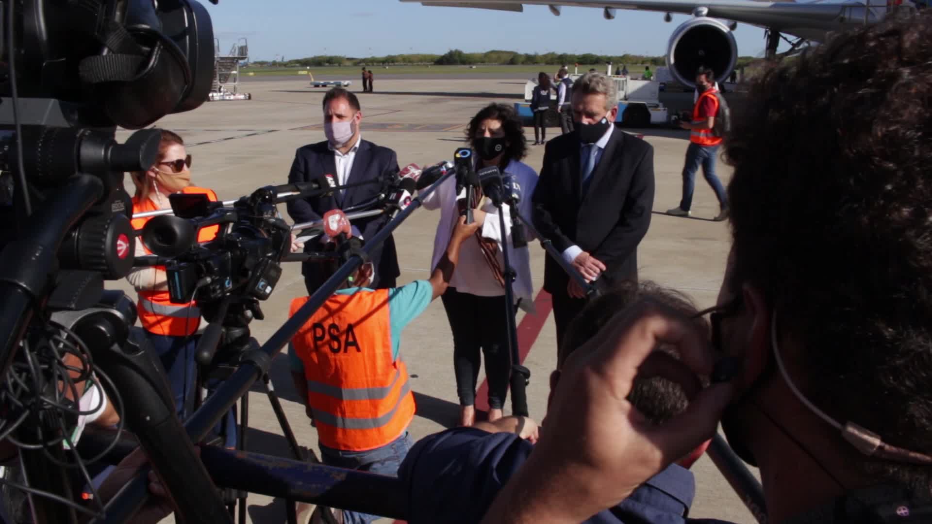 Arrival of a new flight with Sputnik V vaccines to Argentina