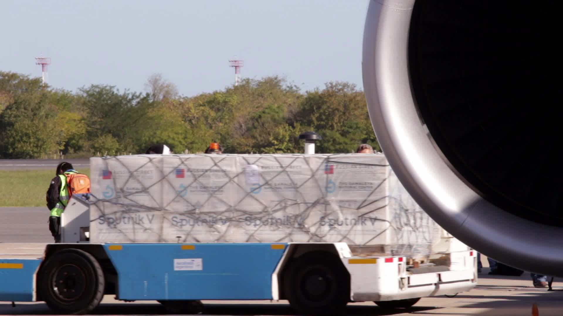 Arrival of a new flight with Sputnik V vaccines to Argentina