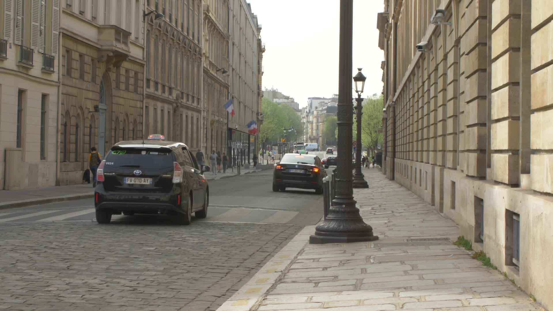 France enters a third lockdown since the start of the pandemic