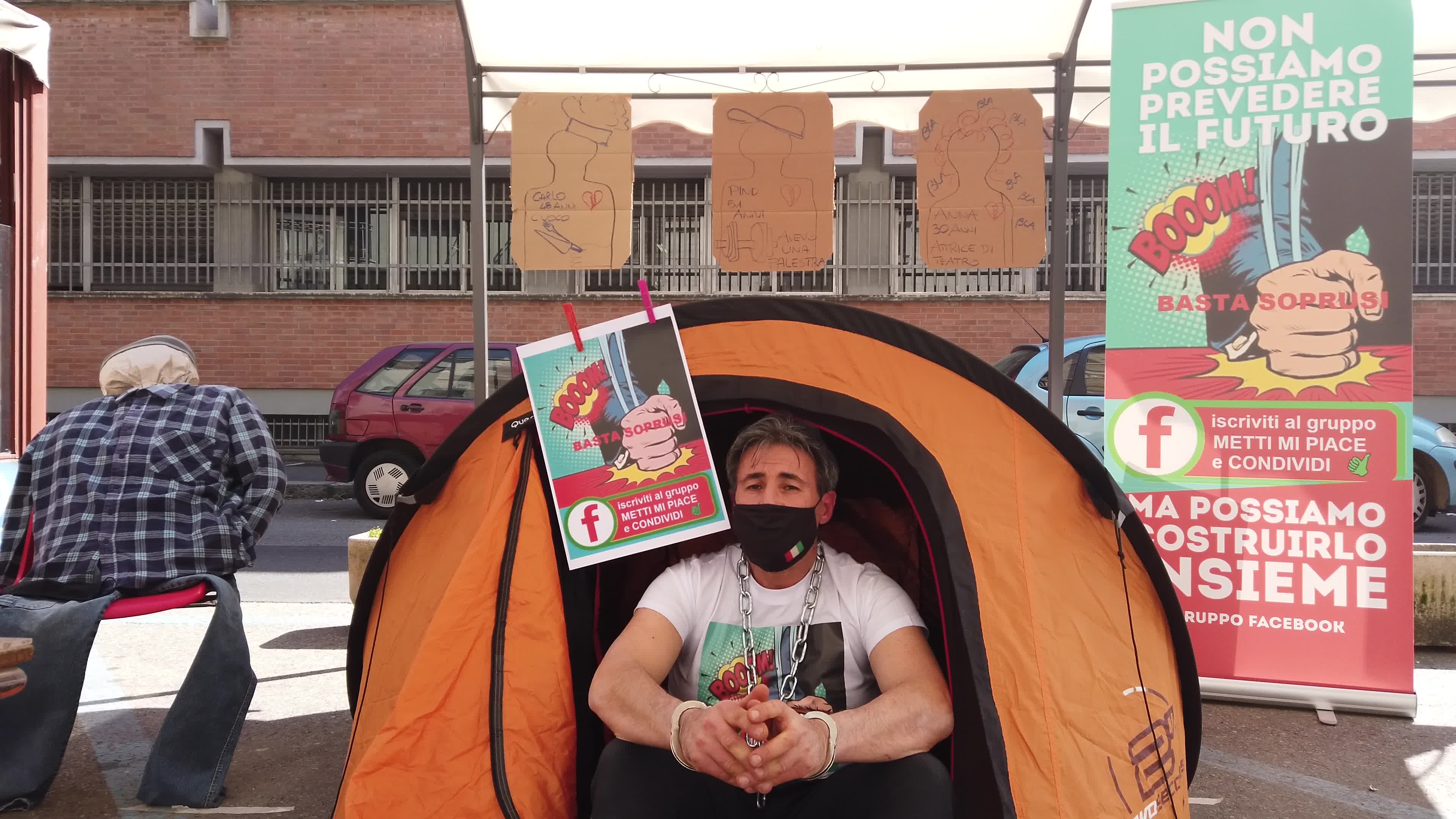 Handcuffed bartender goes on hunger strike against government policies