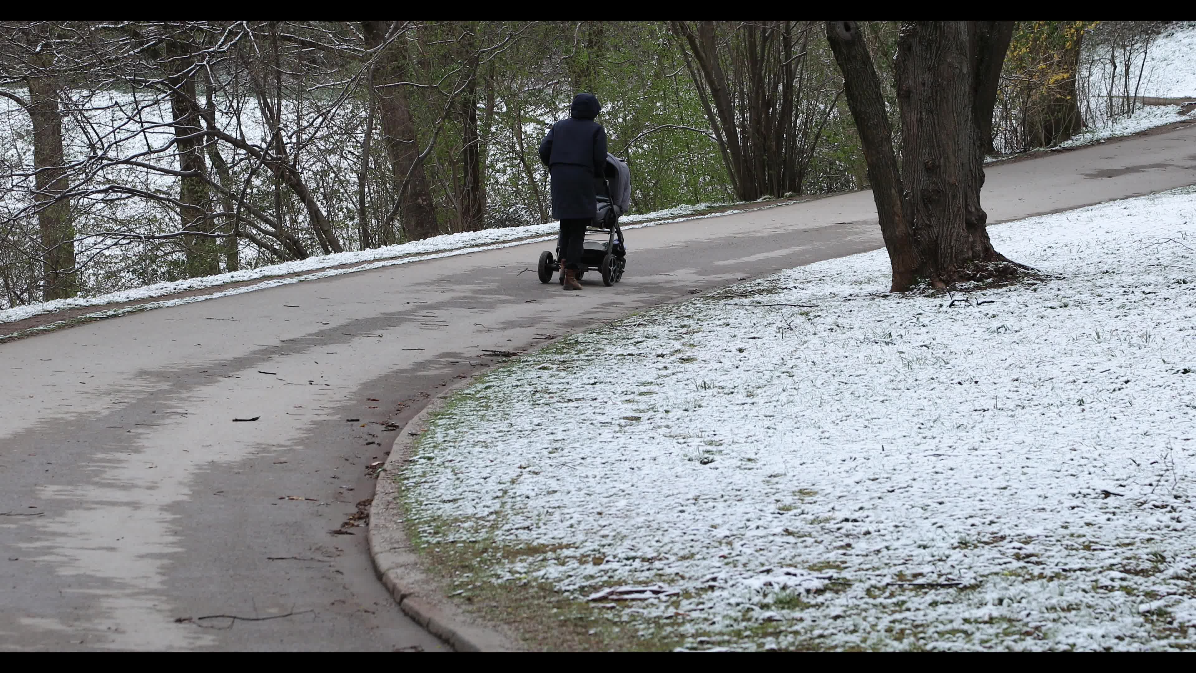 Snow in Munich amid the Covid-19 pandemic