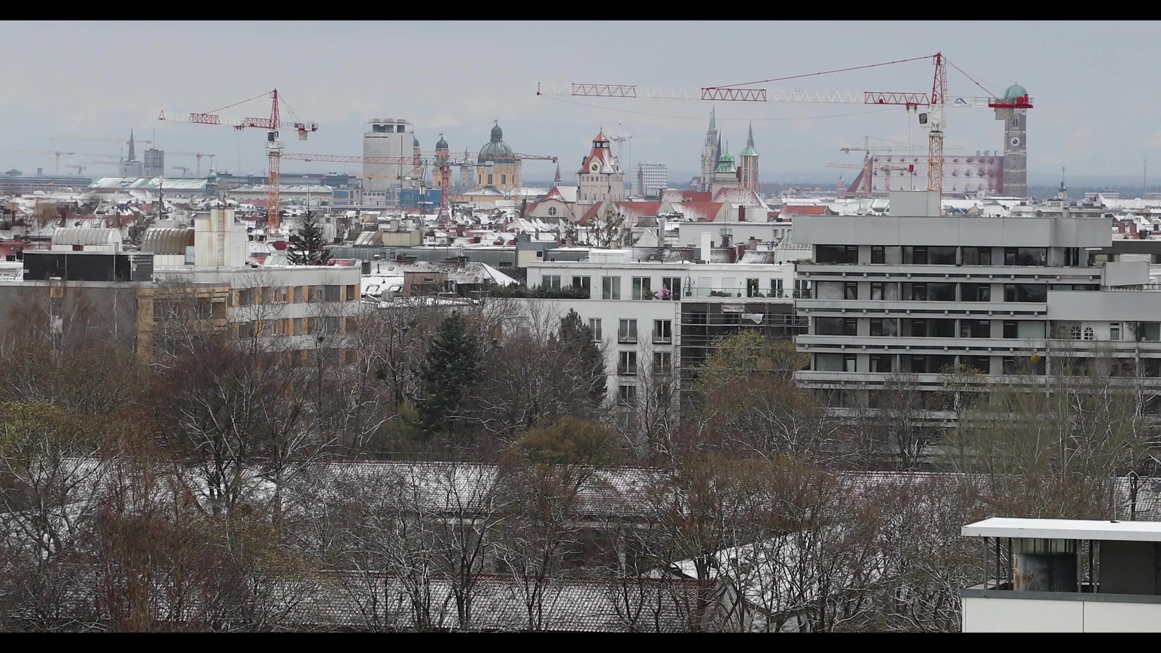 Snow in Munich amid the Covid-19 pandemic