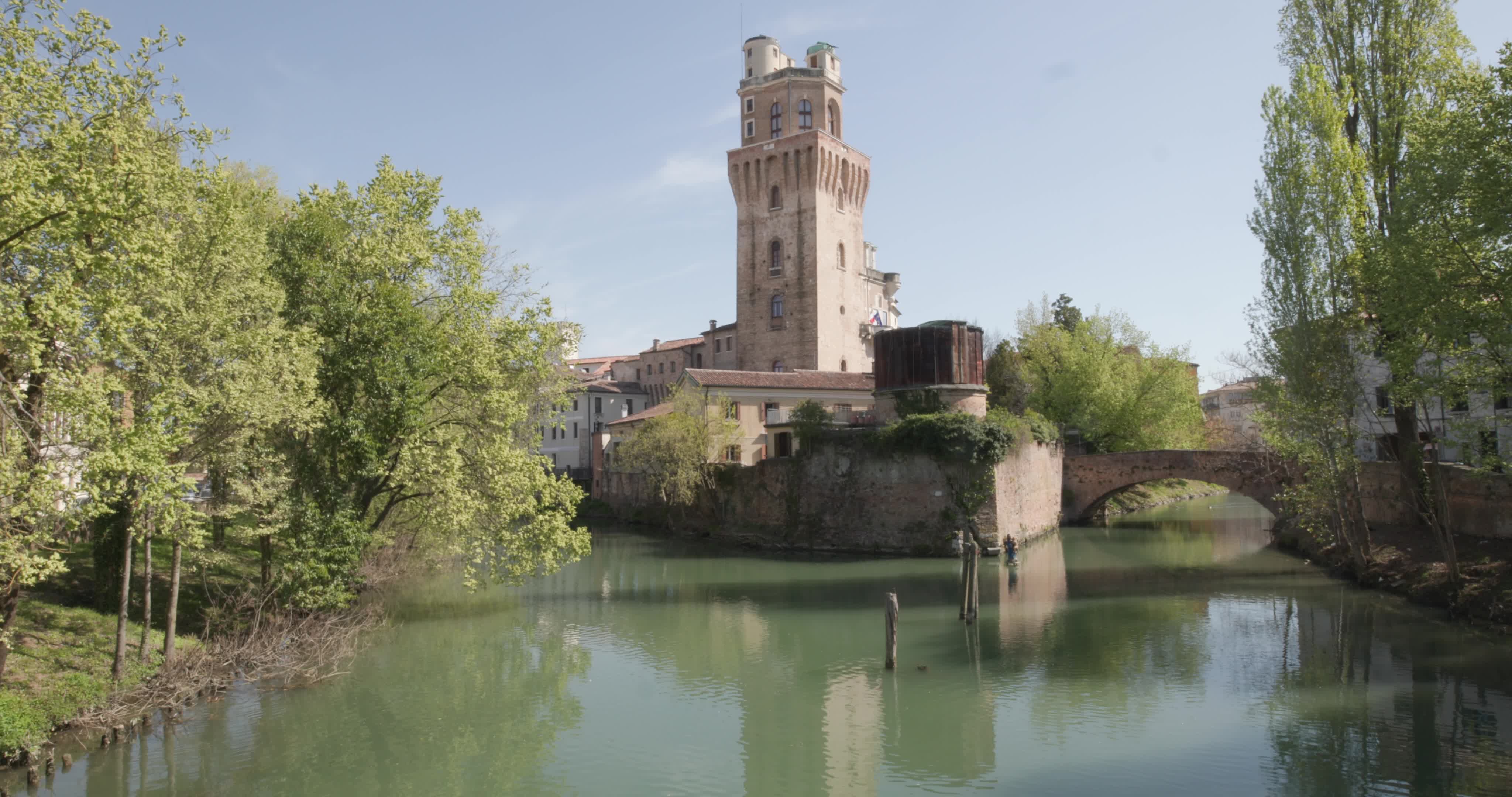 Easter Monday on 'red zone' in Italy