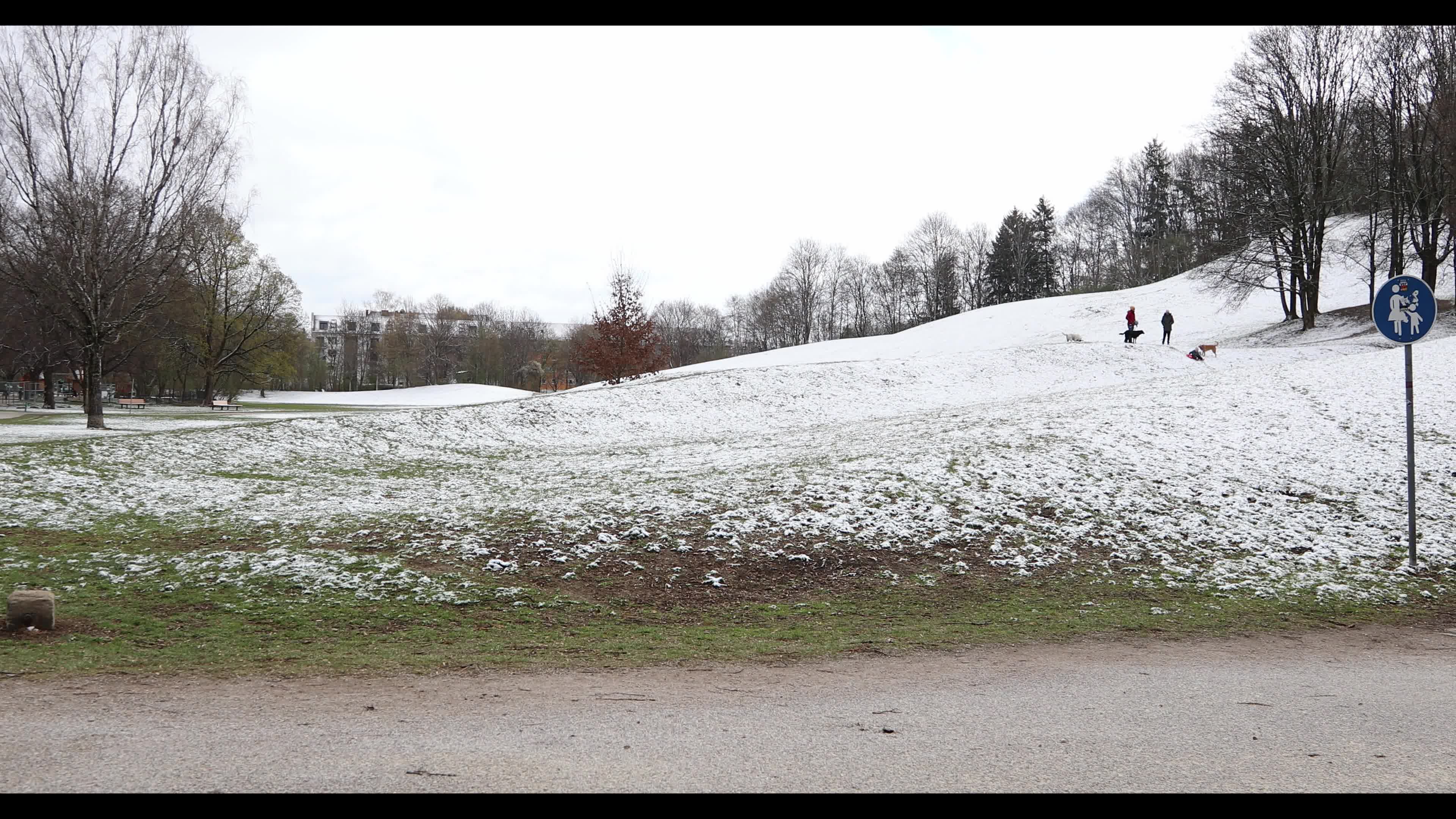 Snow in Munich amid the Covid-19 pandemic