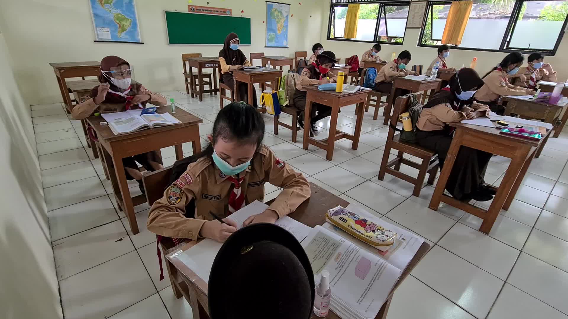  Face-to-Face learning in Indonesia amid the Covid-19 pandemic
