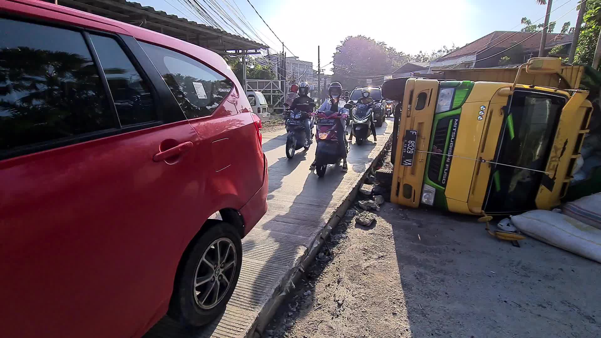 Truck crashed due to stalling road construction in Indonesia