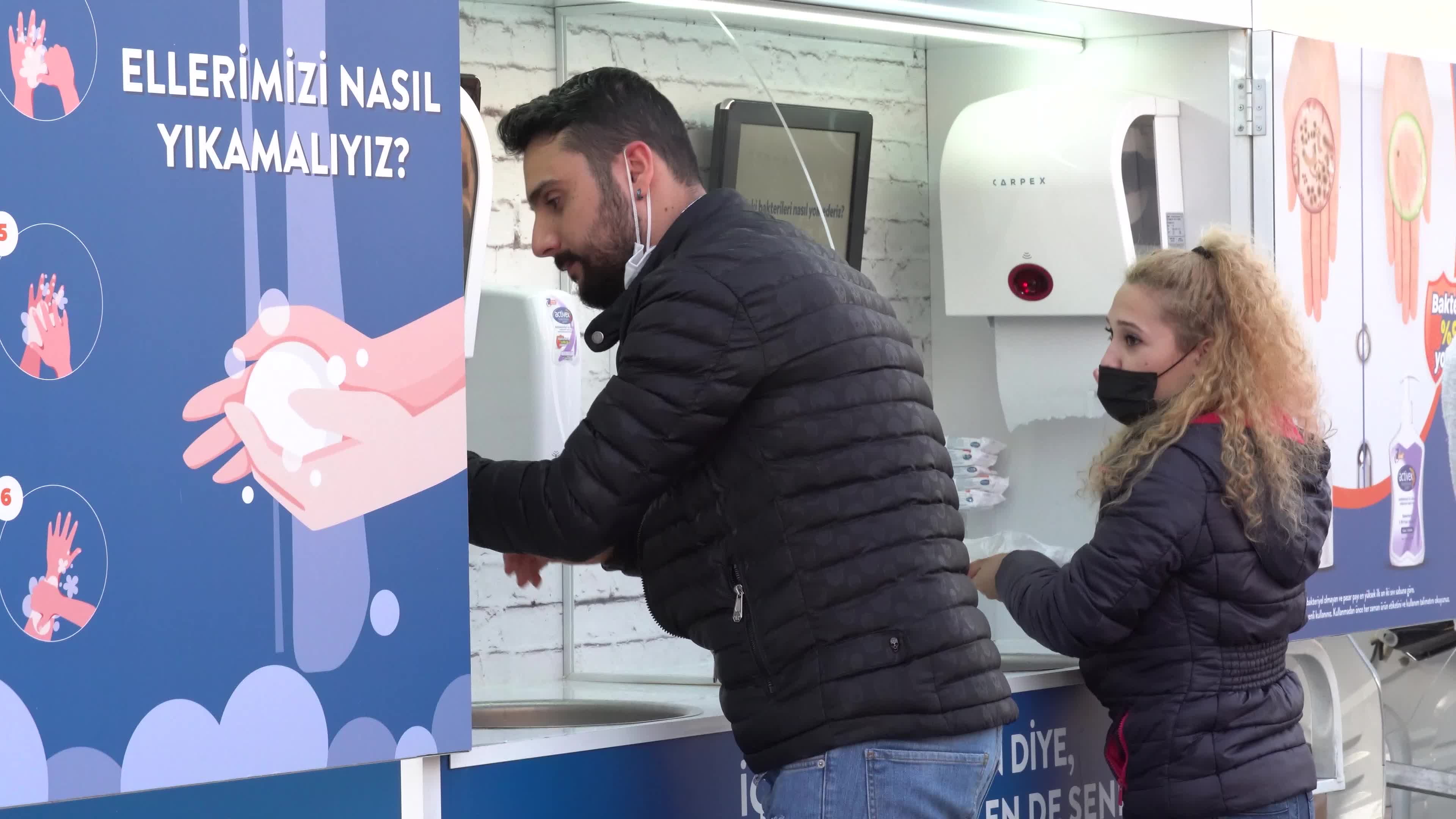 Turkish people enjoy spring time during outbreak Covid-19 in Izmir, Turkey