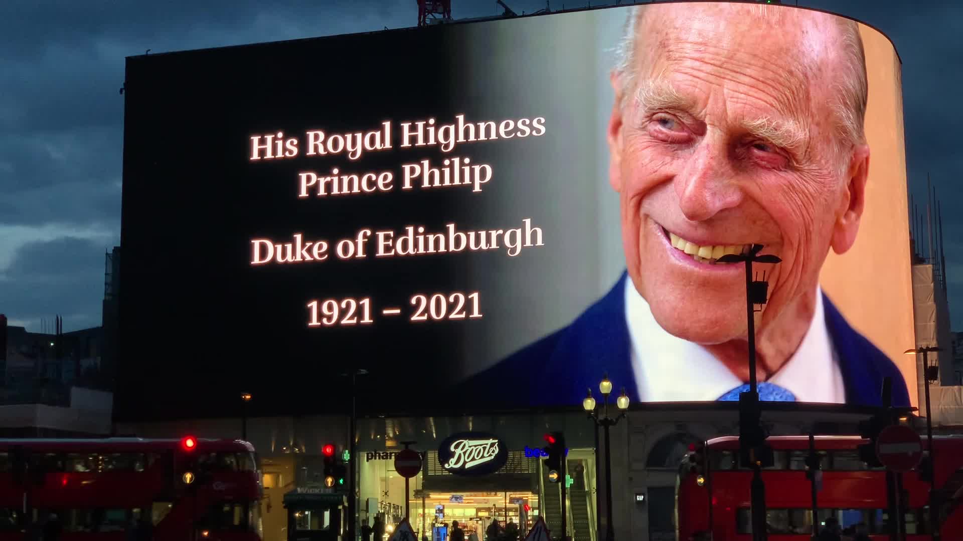 Tribute to Prince Philip at Piccadilly Circus
