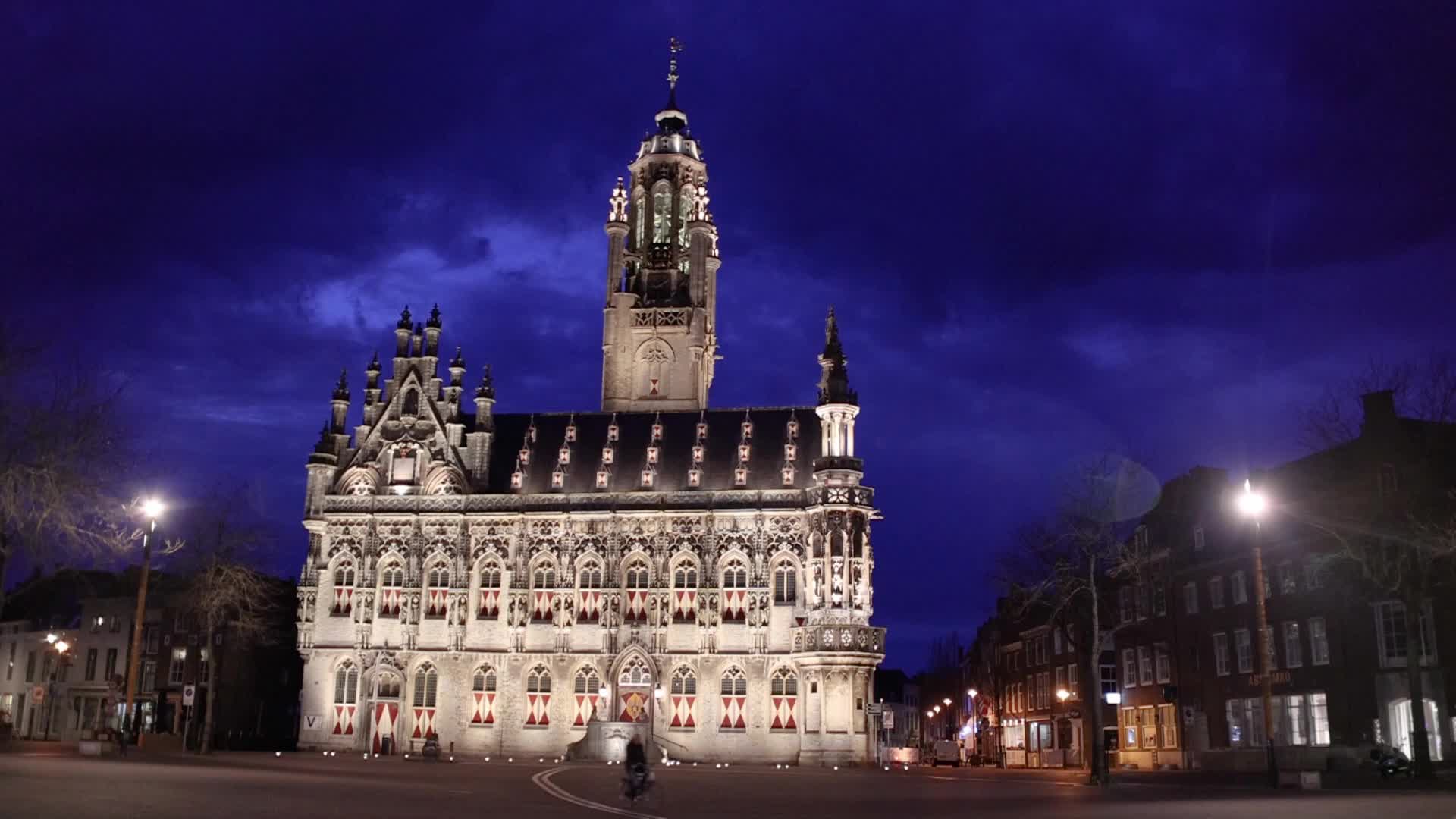 Magical quiet night in Middelburg historical town