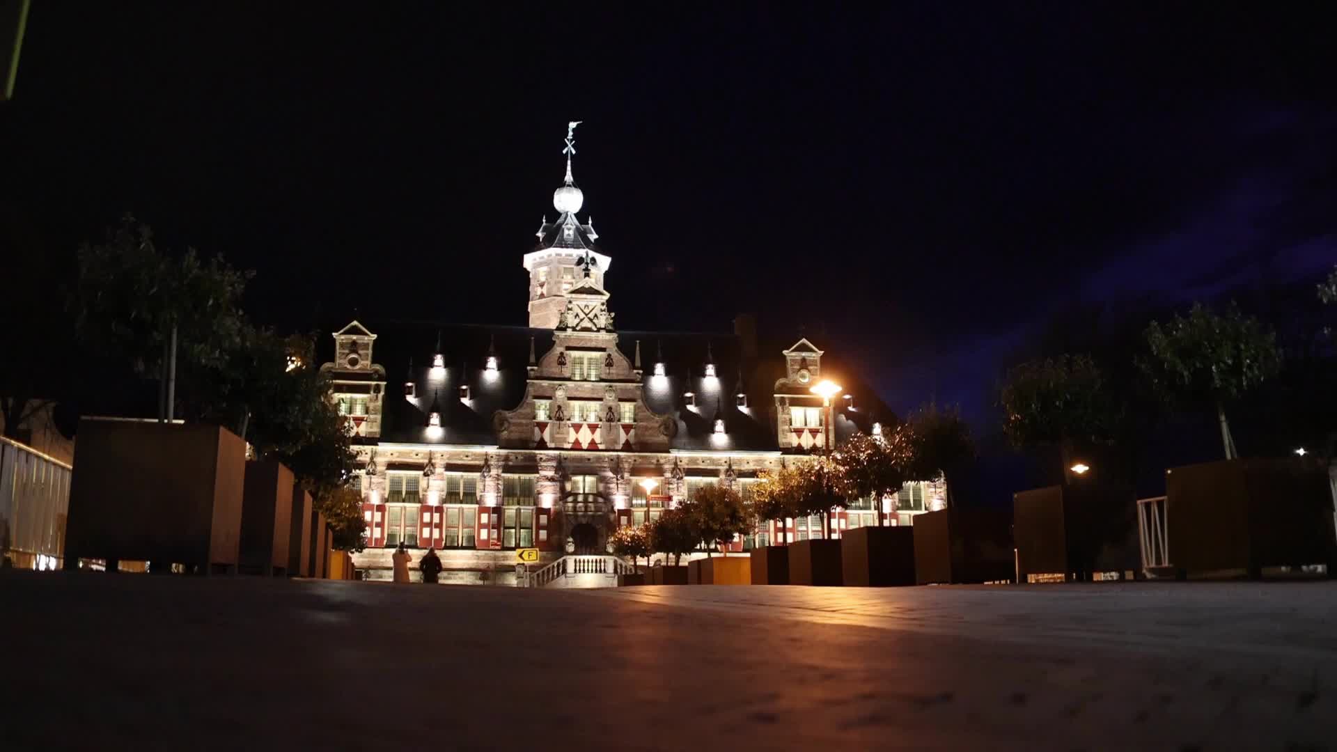Magical quiet night in Middelburg historical town