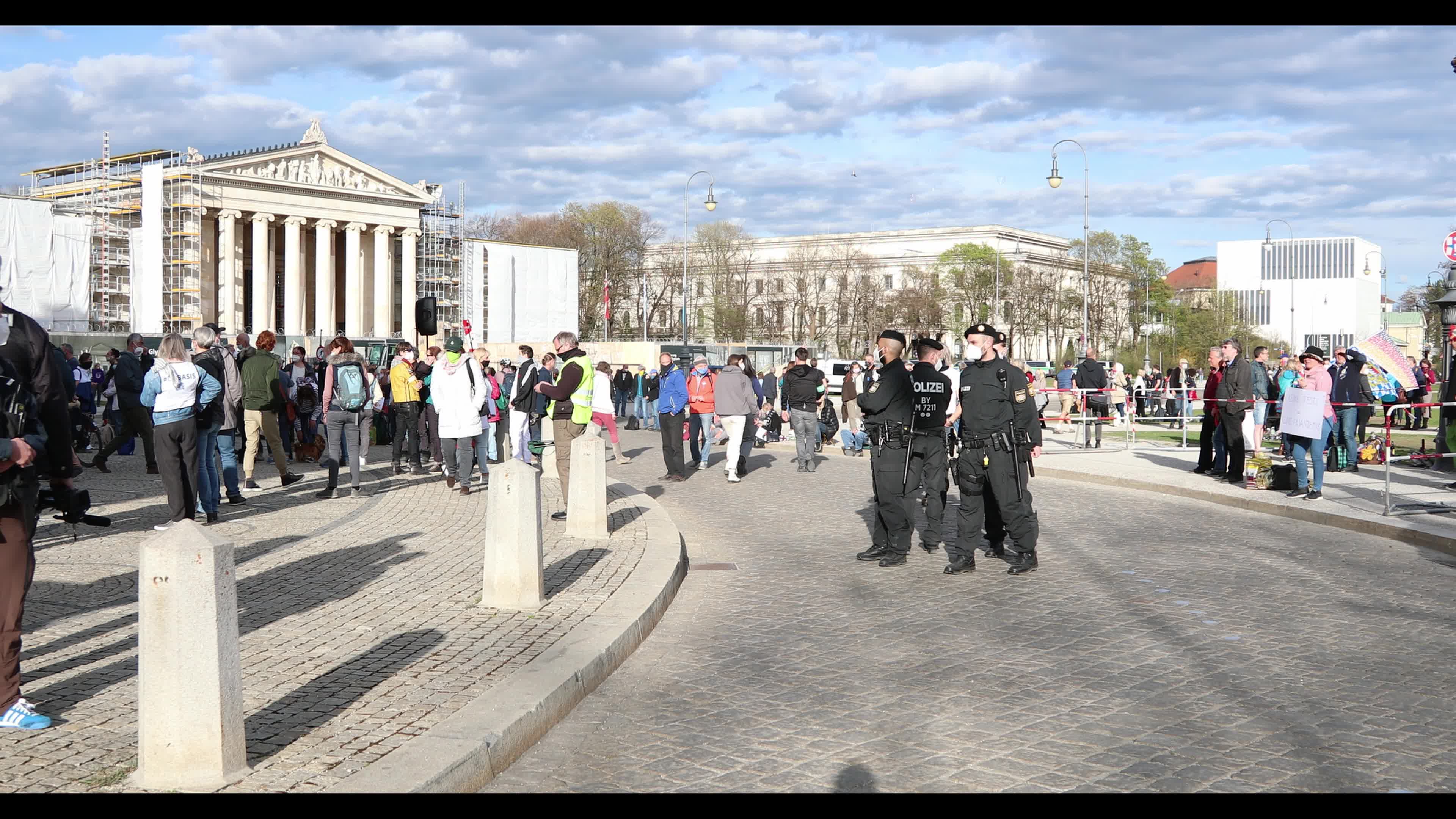Hundreds lateral thinkers protest against the Lockdown in Munich, Germany