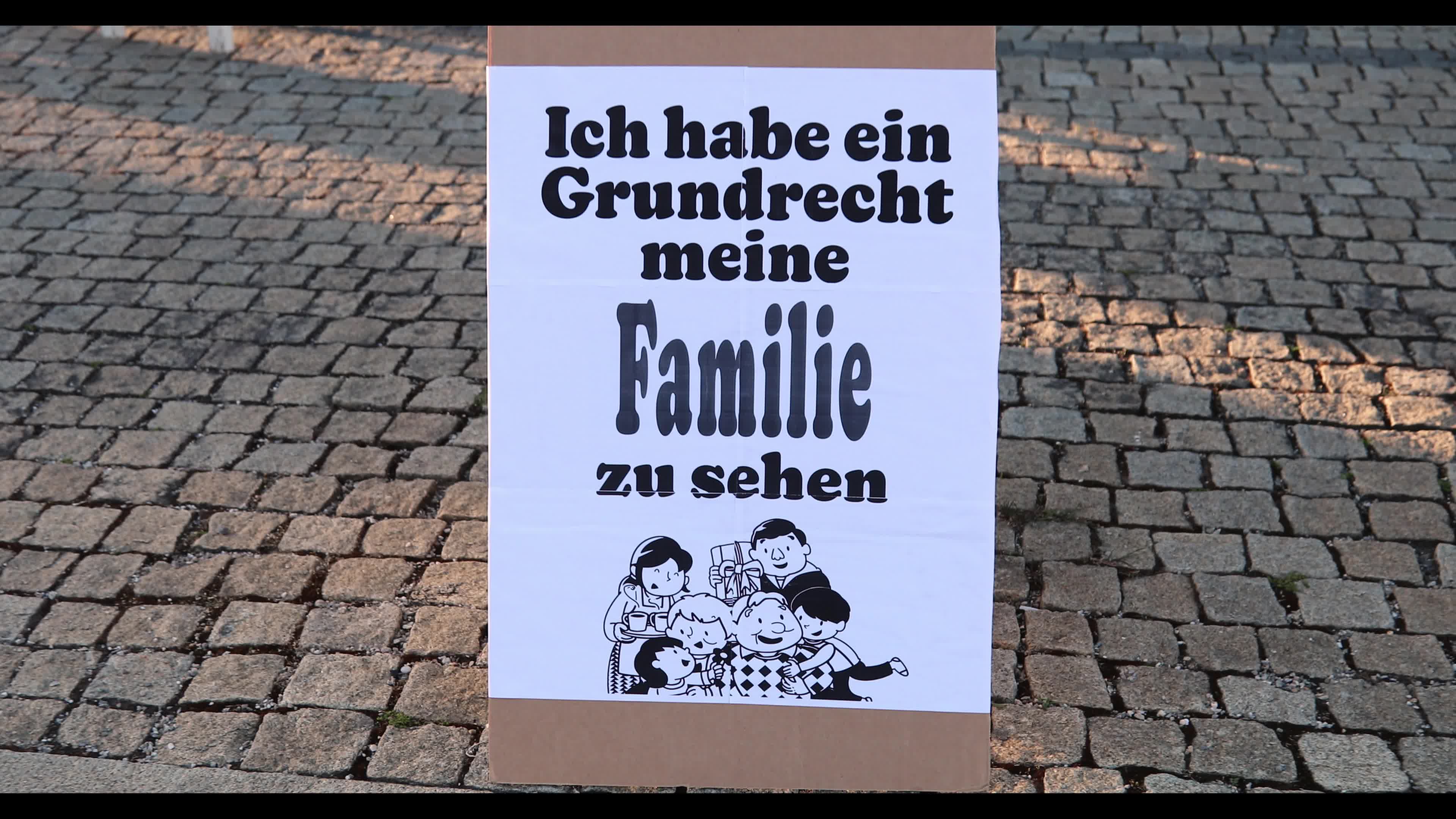 Hundreds lateral thinkers protest against the Lockdown in Munich, Germany