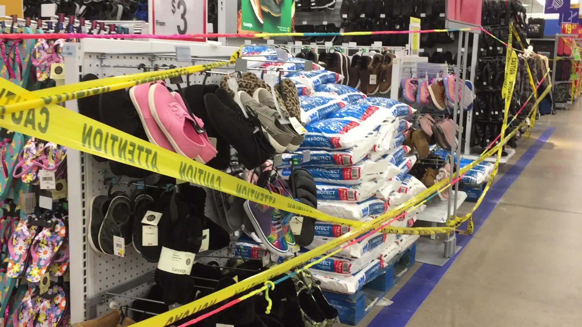 Big box stores under restrictions as Ontario faces stay-at-home order