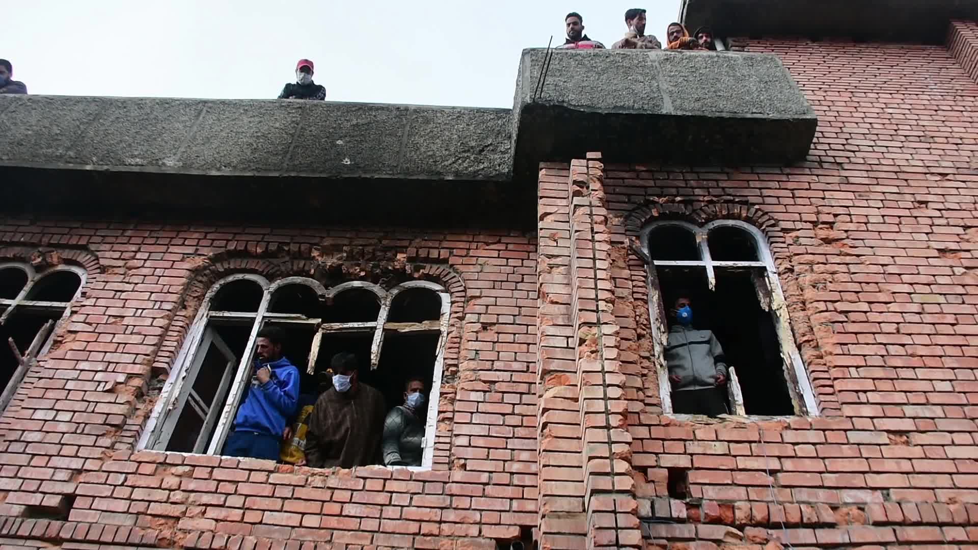 Seven Militants Killed In Kashmir Encounters 