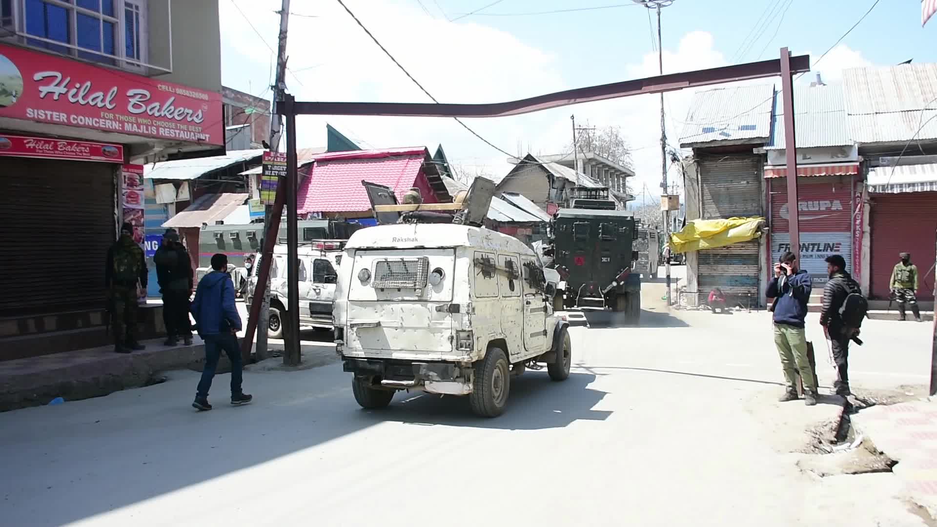 Seven Militants Killed In Kashmir Encounters 