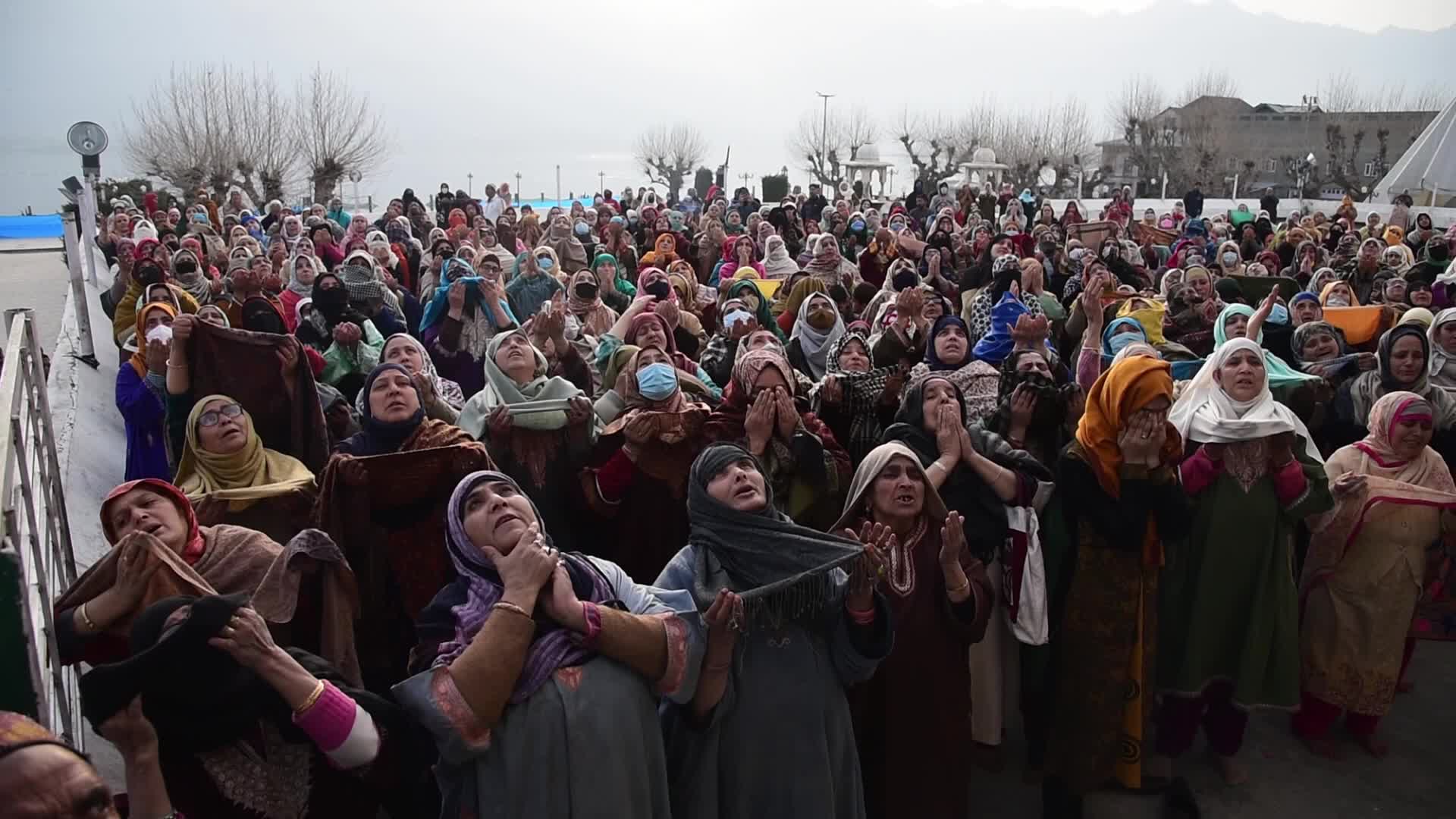 Friday following Meraj-ul-Alam observed across Valley