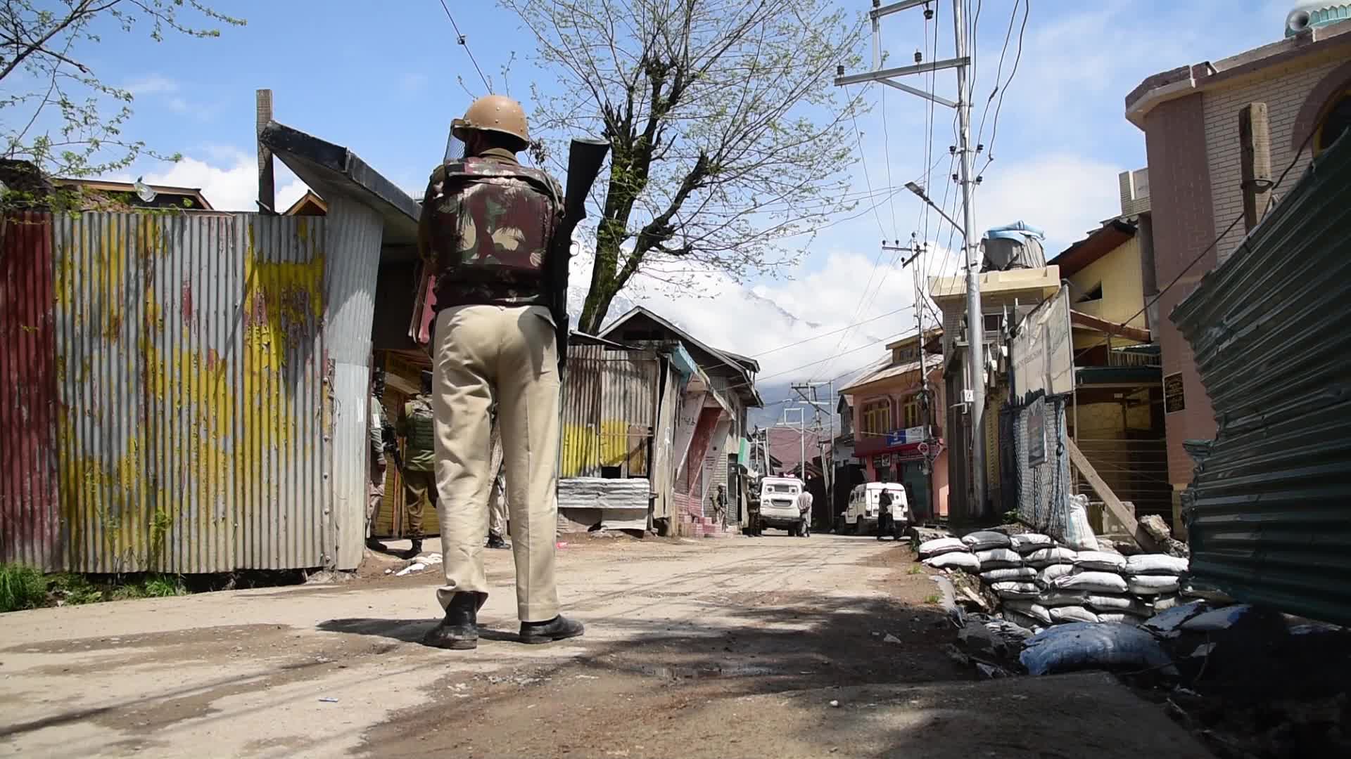 Massive Cordon and Search operation in Srinagar