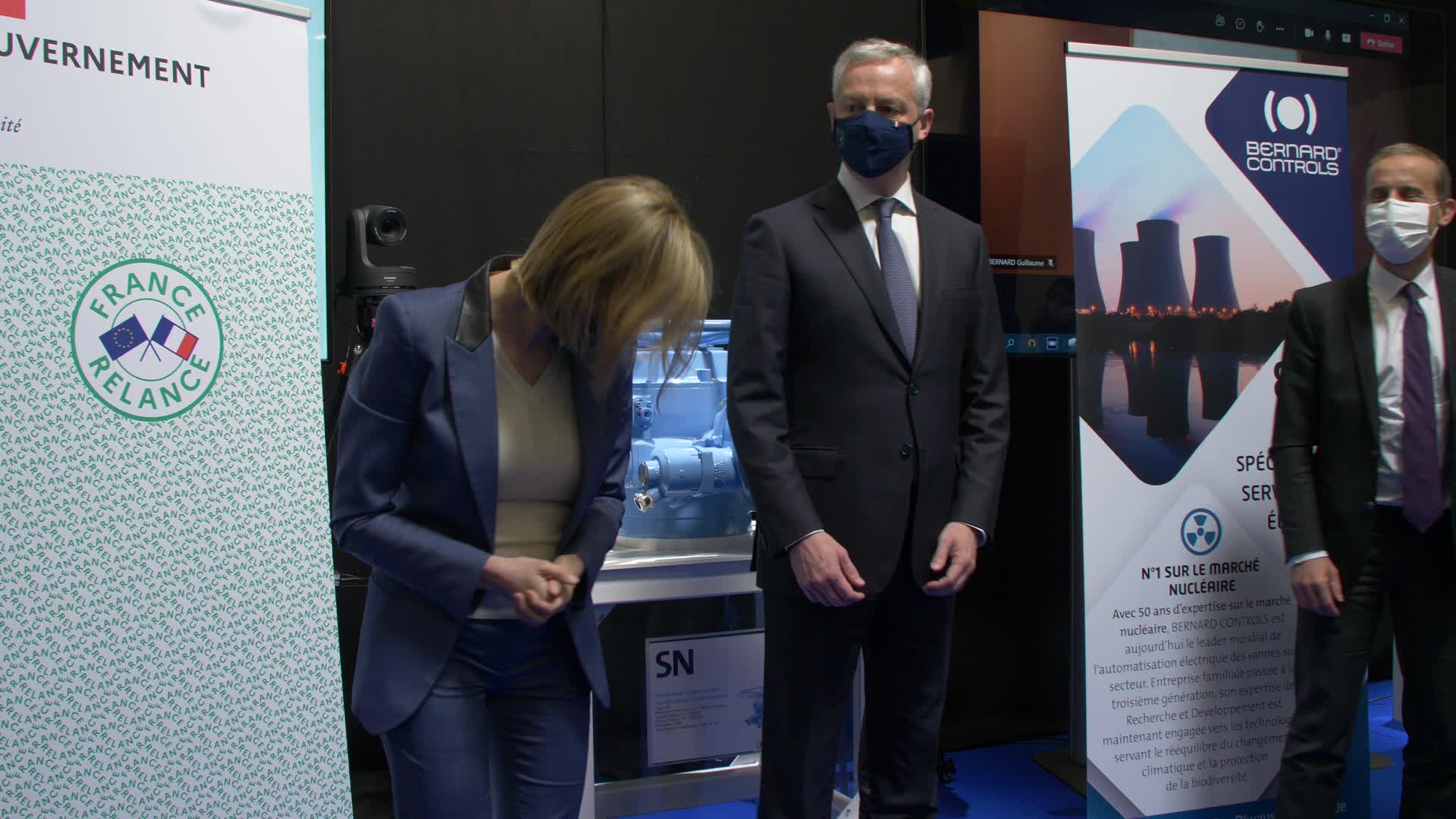 French government lined up in support of nuclear industry