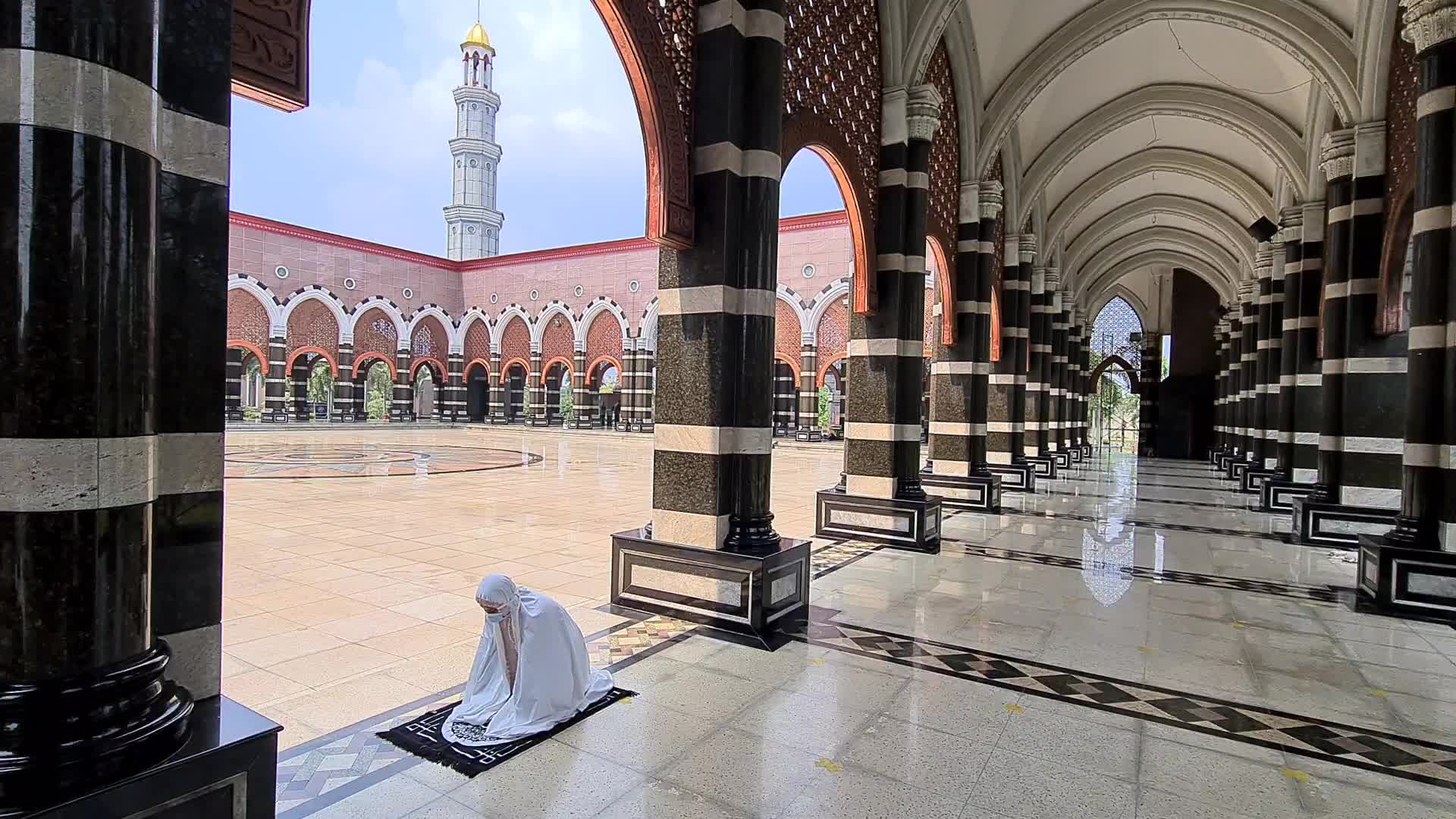 First Friday Ramadan in Indonesia amid the Covid-19 pandemic