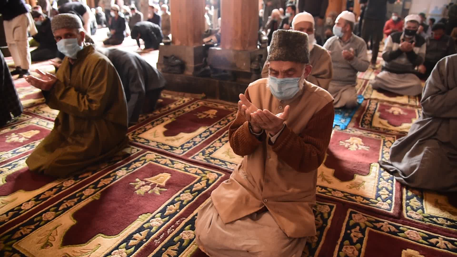 First day of Ramadan in Srinagar