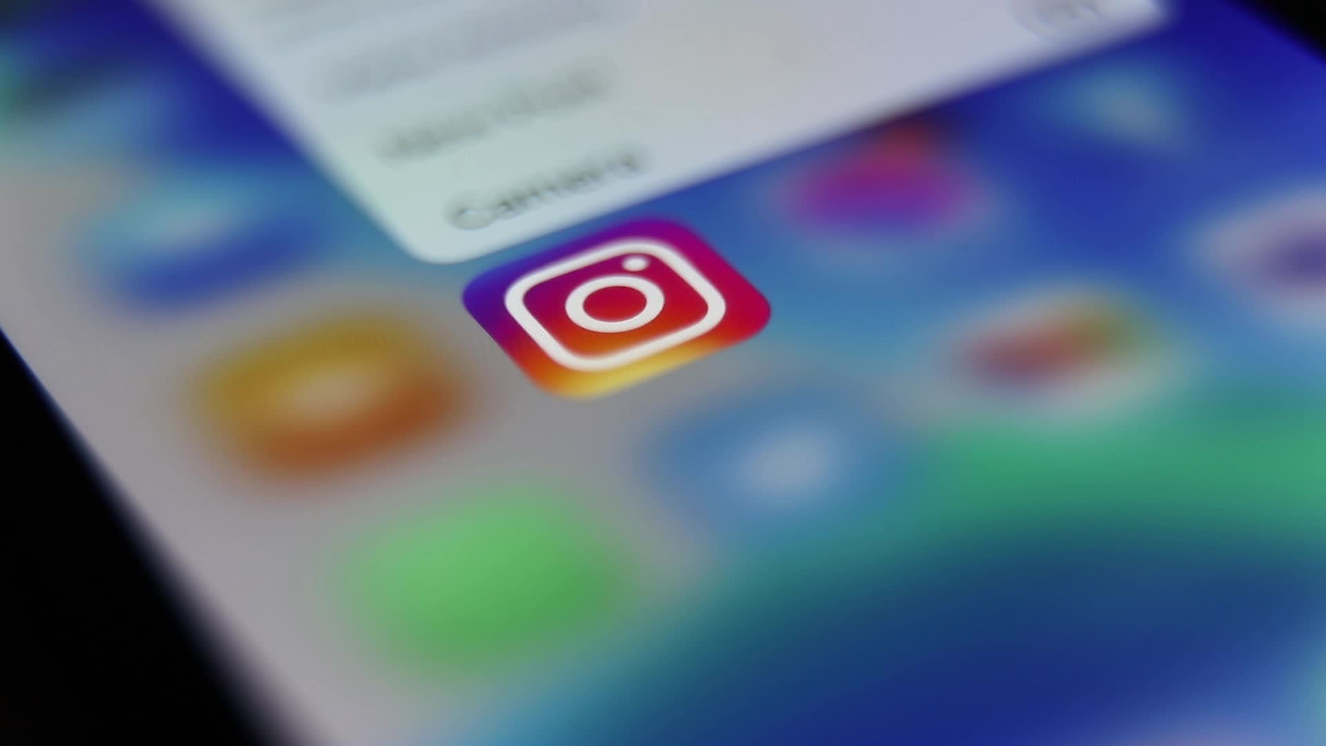 Social Media Video Illustrations