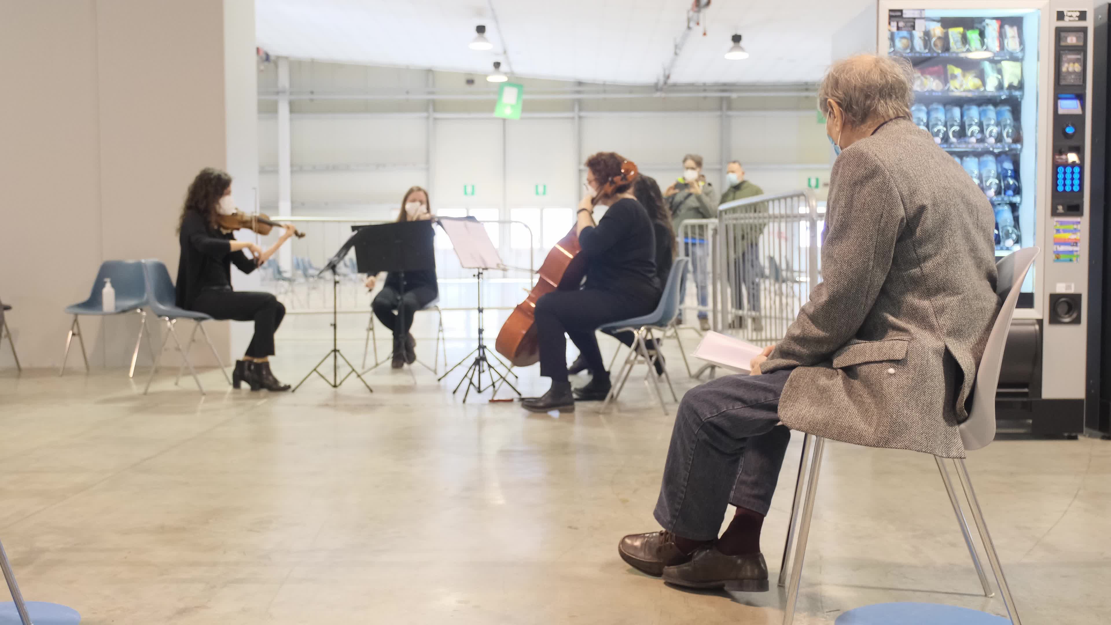 Concert of the Philharmonic Academy of Camposampiero for the elderly vaccianti at the Padua Fair