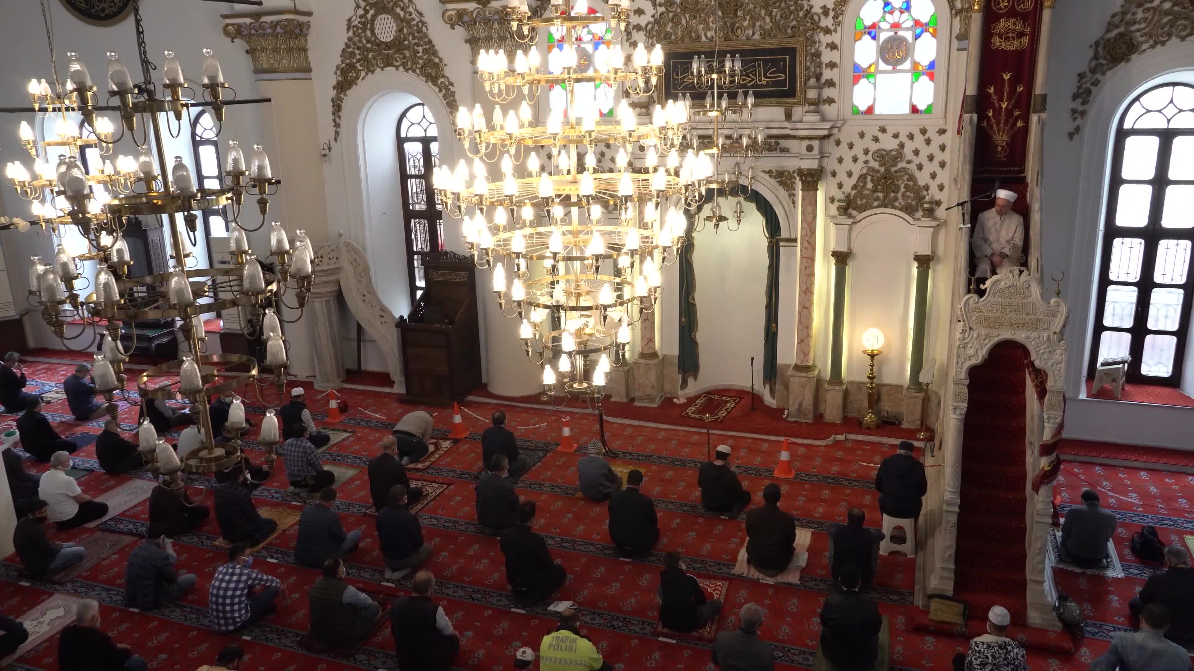 First Friday prayer of Ramadan in Turkey 
