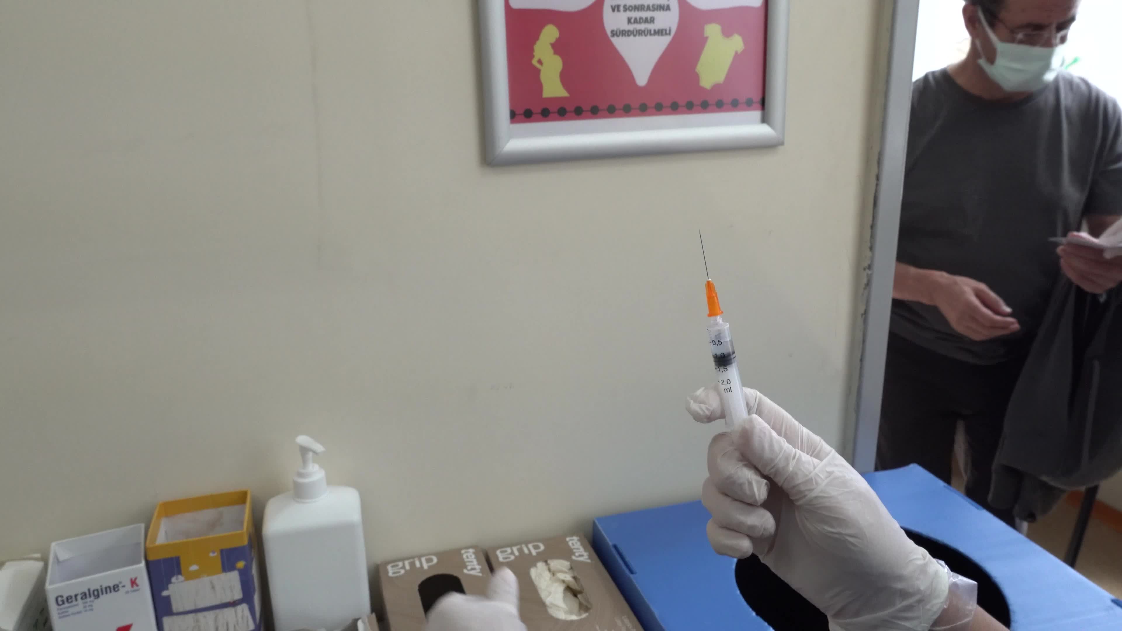 COVID-19 vaccination campaign continues in Turkey