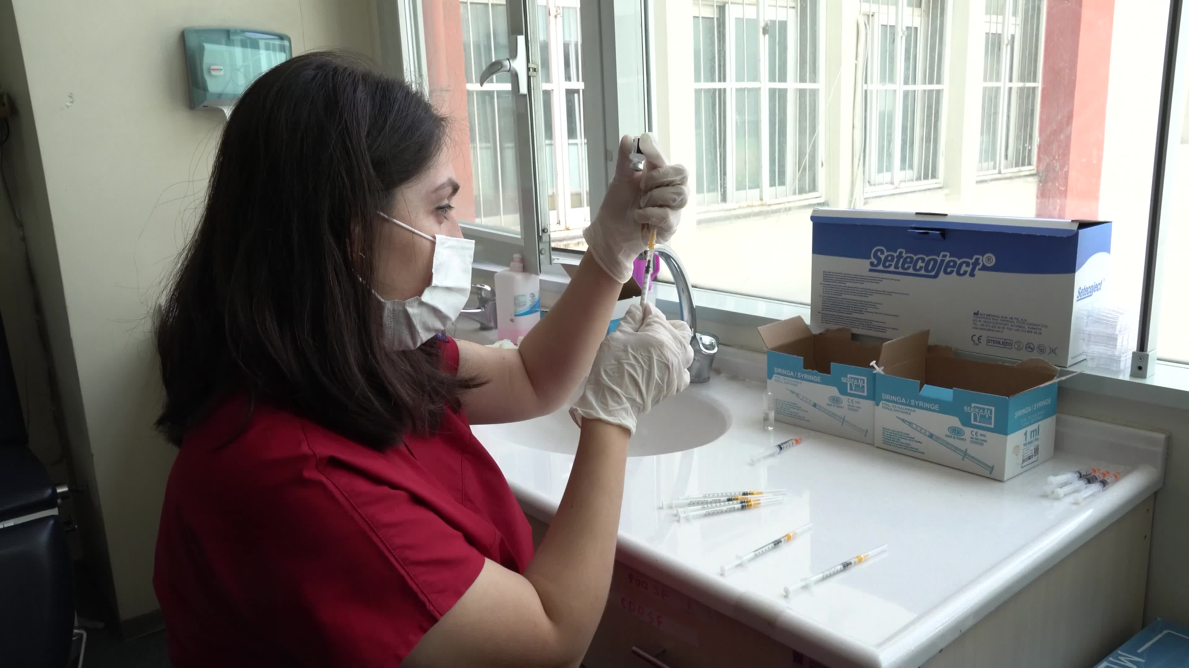 COVID-19 vaccination campaign continues in Turkey