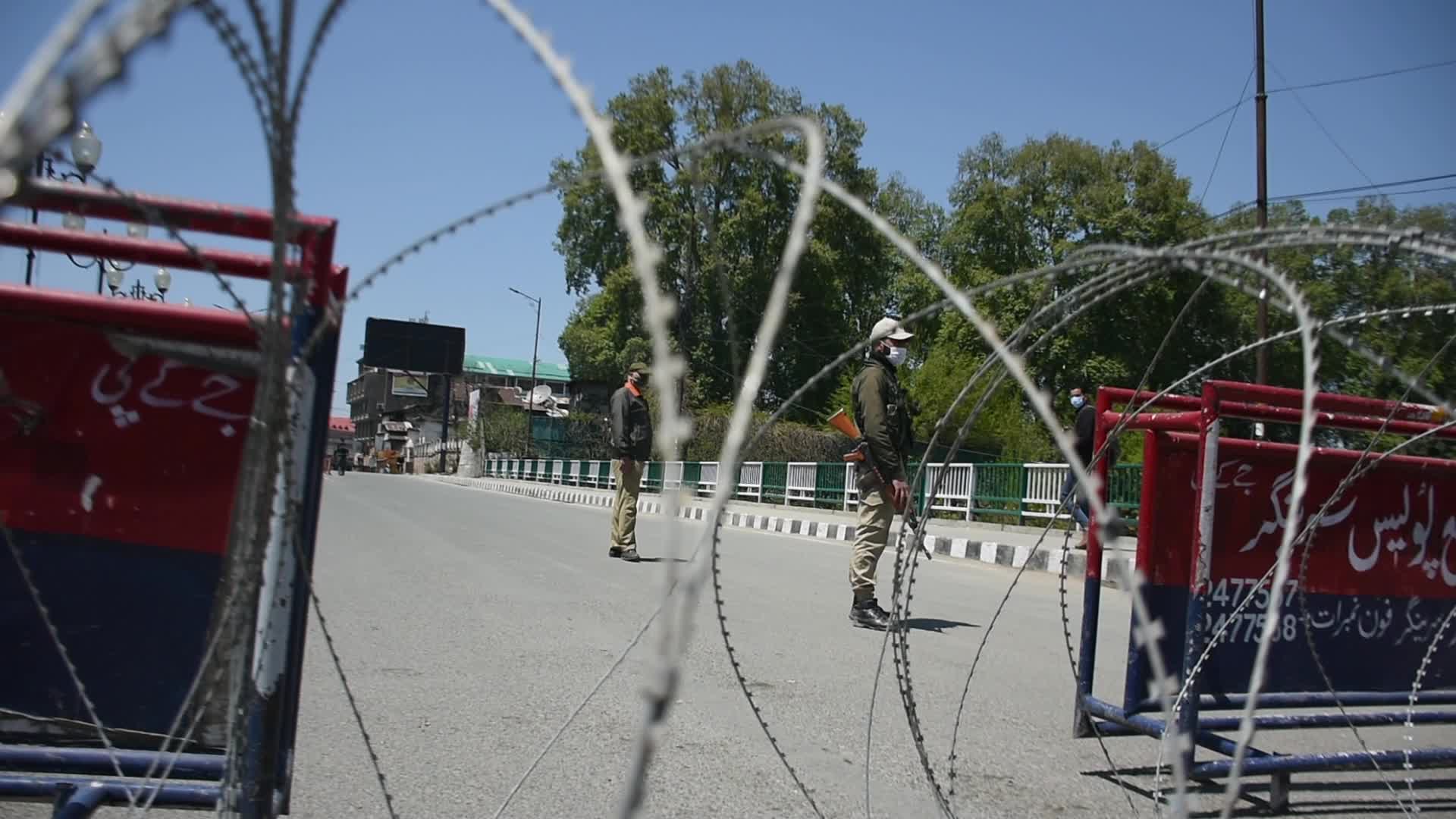 Curfew Imposed in Kashmir as Covid-19 Cases Rise in India