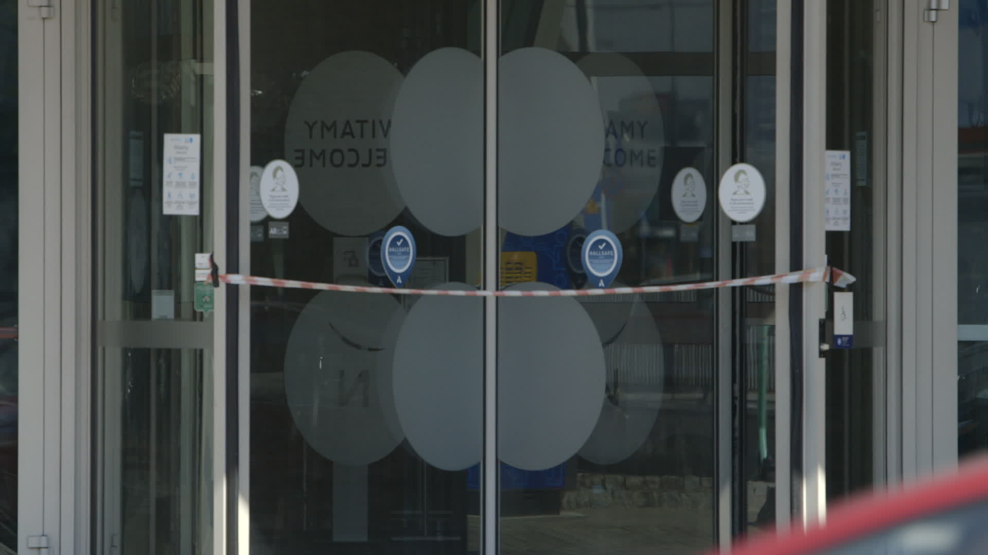 Poland eases COVID-19 restrictions to unfreeze economy
